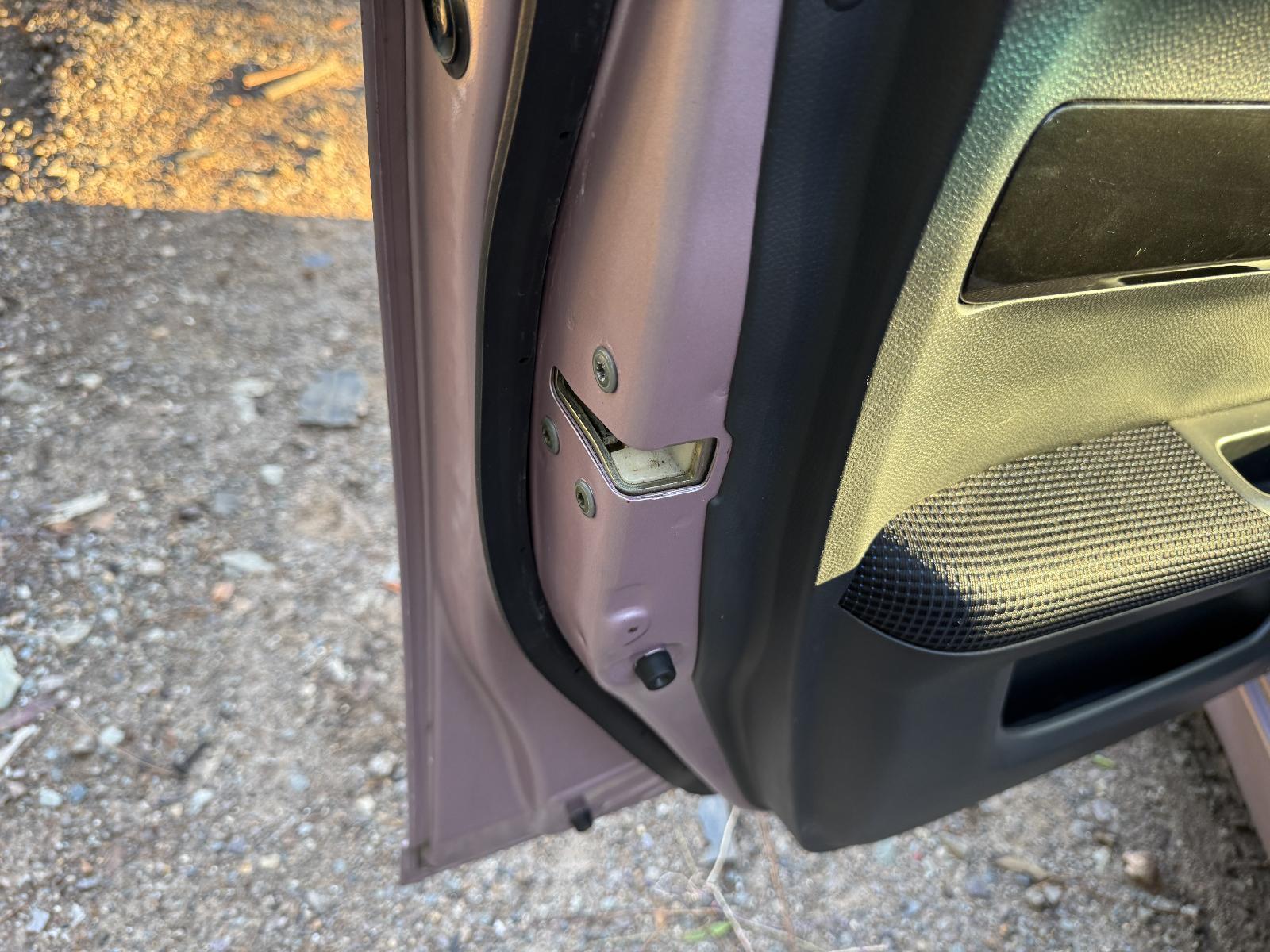 View Auto part Door/Boot/Gate Lock SUZUKI SWIFT 2005