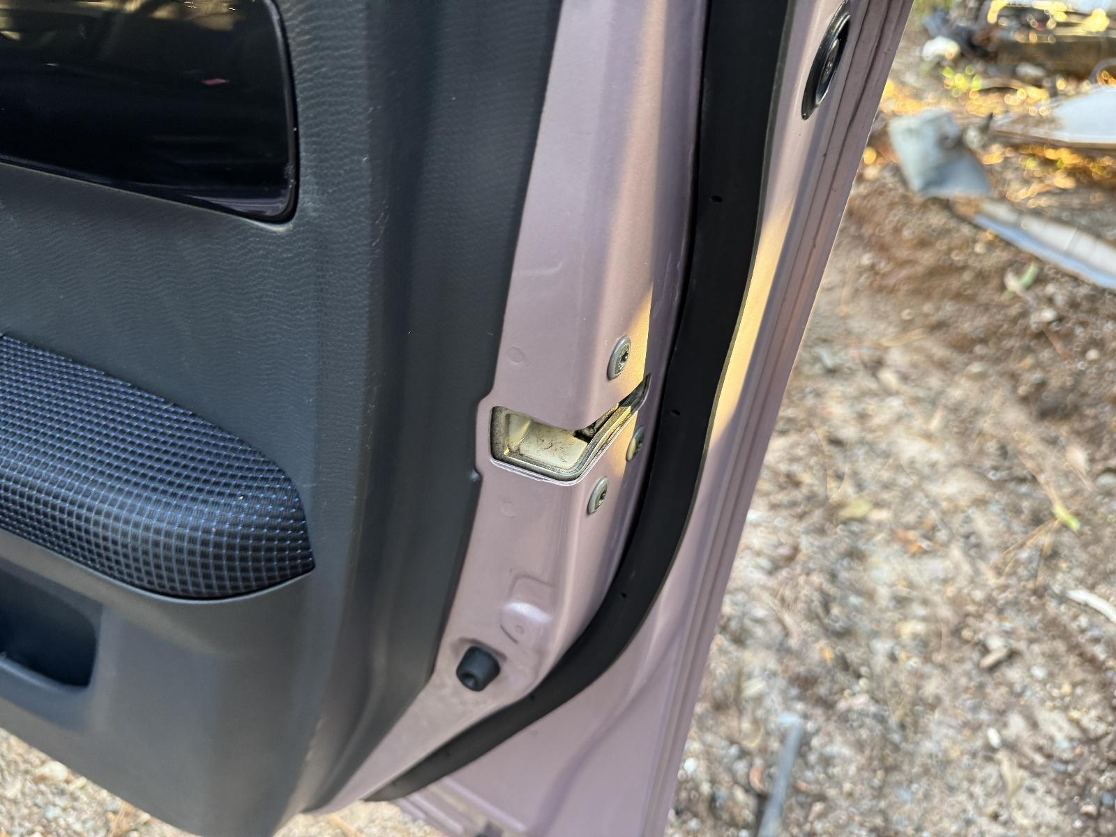 View Auto part Door/Boot/Gate Lock SUZUKI SWIFT 2005