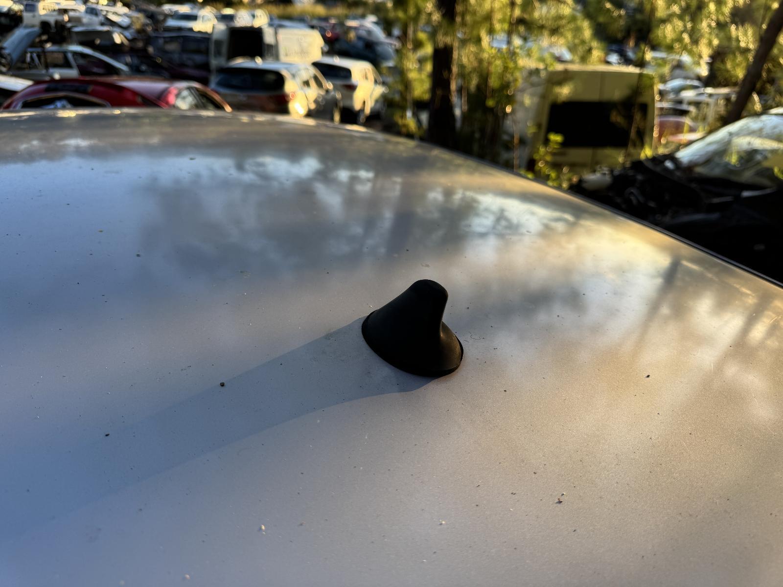 View Auto part Antenna SUZUKI SWIFT 2005