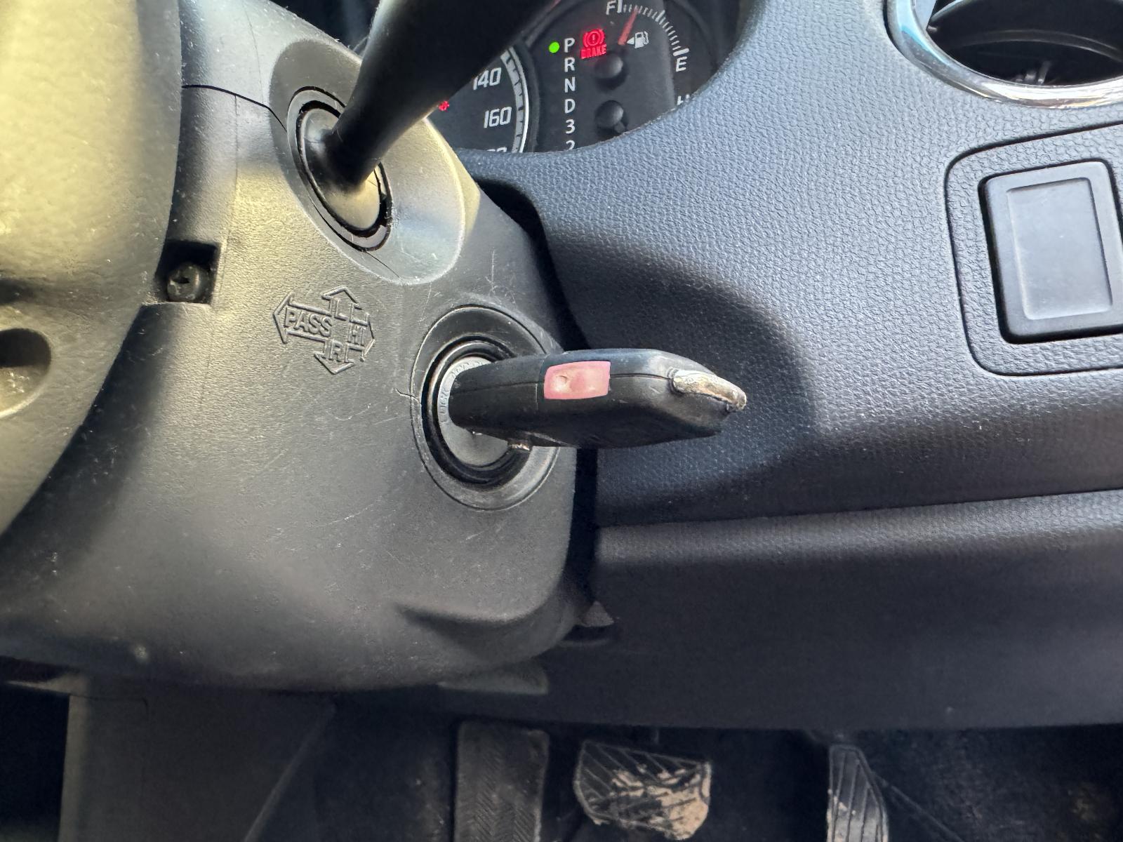 View Auto part Ignition W/ Key SUZUKI SWIFT 2005