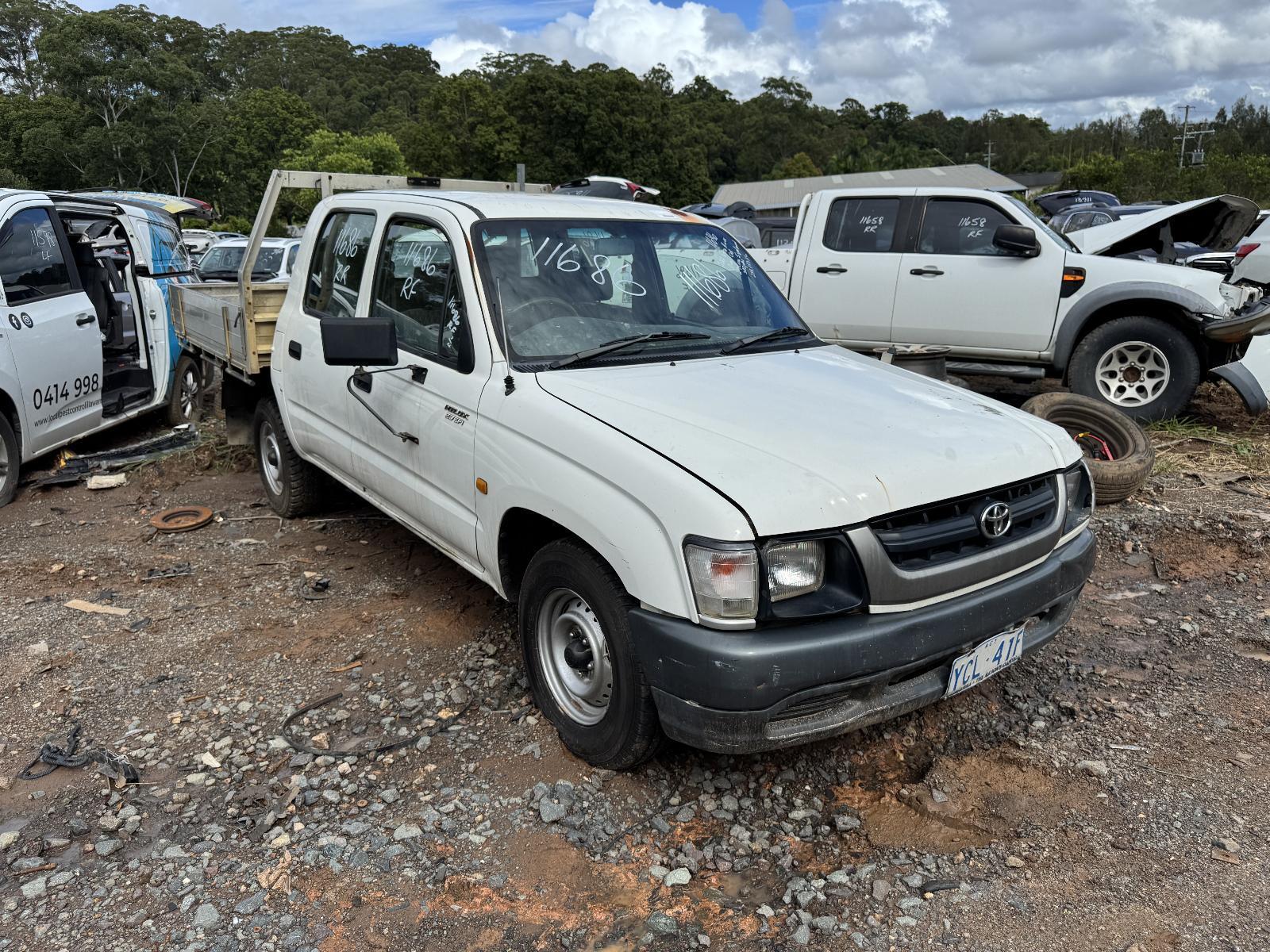 View Auto part Fuel Pump TOYOTA HILUX 2002