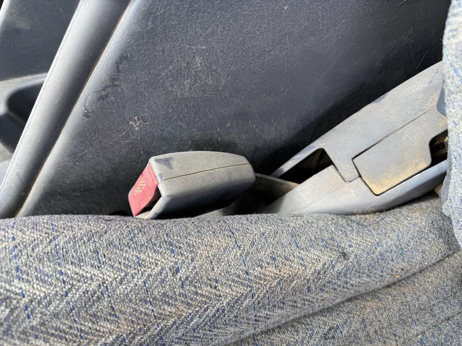 View Auto part Seatbelt/Stalk TOYOTA HILUX 2002