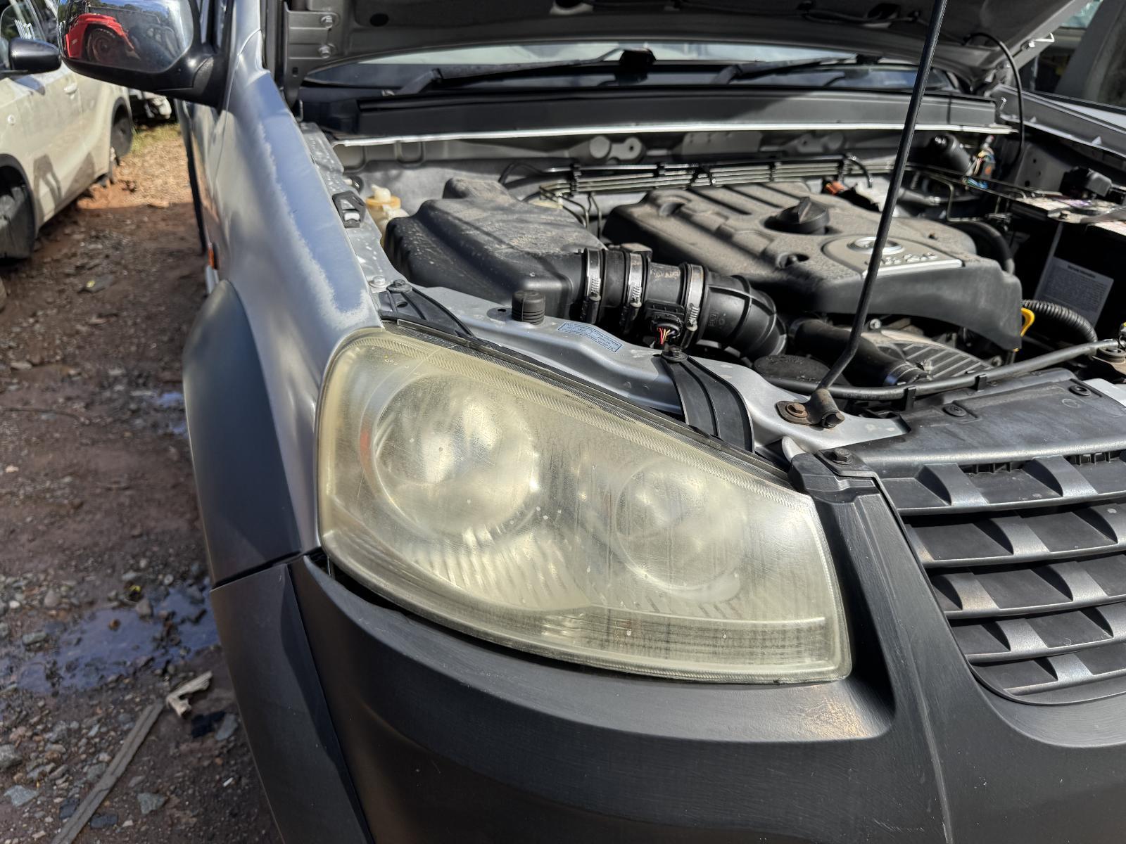 View Auto part Right Headlamp GREAT WALL V200/V240 2012