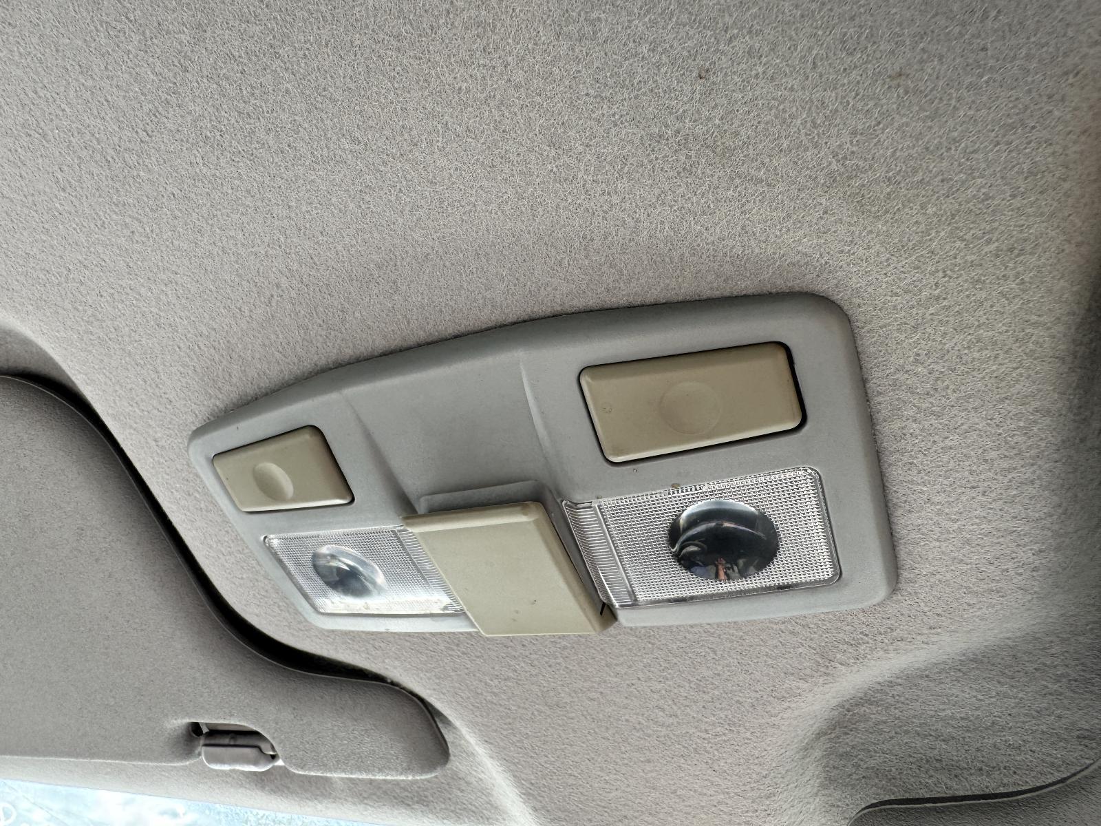 View Auto part Courtesy Light GREAT WALL V200/V240 2012