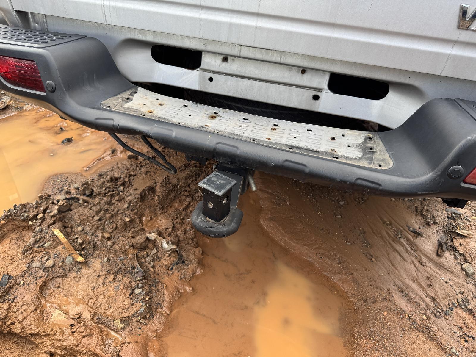 View Auto part Towbar GREAT WALL V200/V240 2012