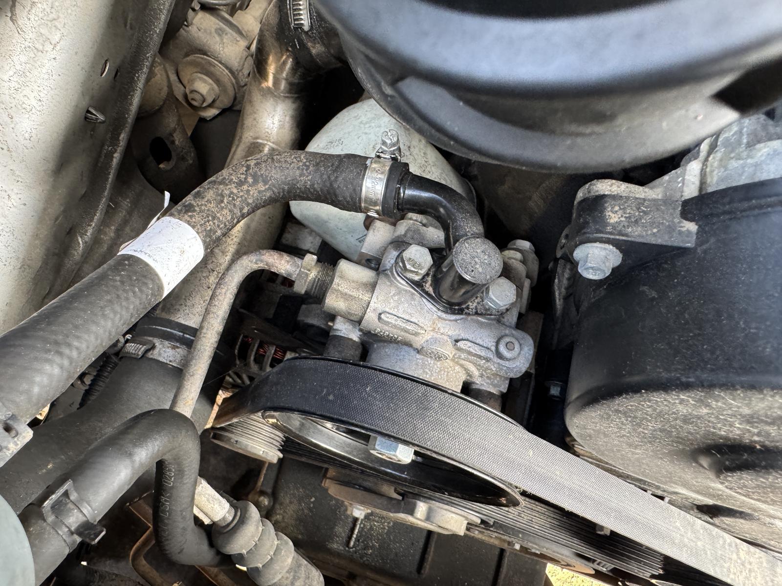 View Auto part Steering Pump GREAT WALL V200/V240 2012