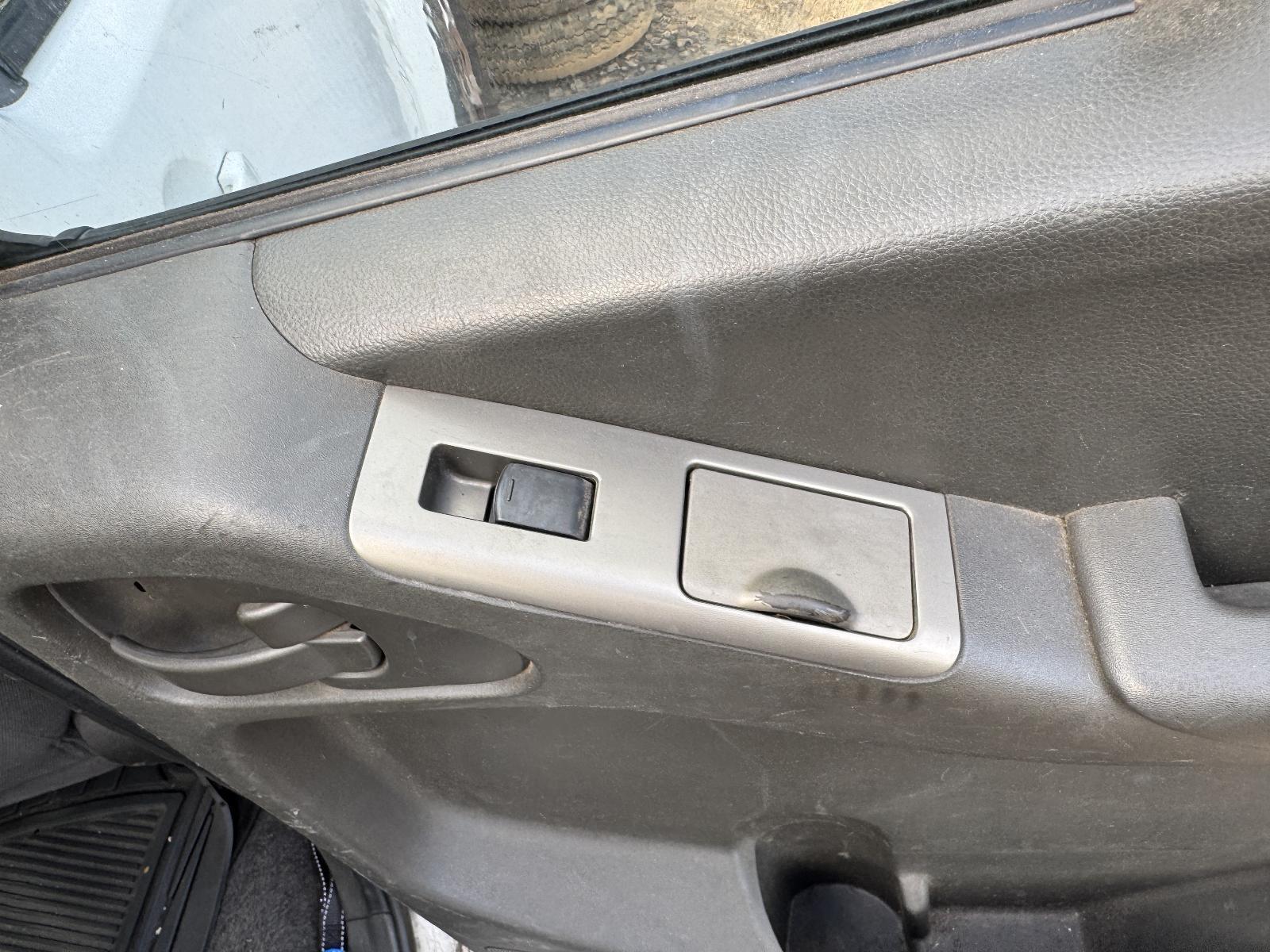 View Auto part Ashtray NISSAN NAVARA 2010