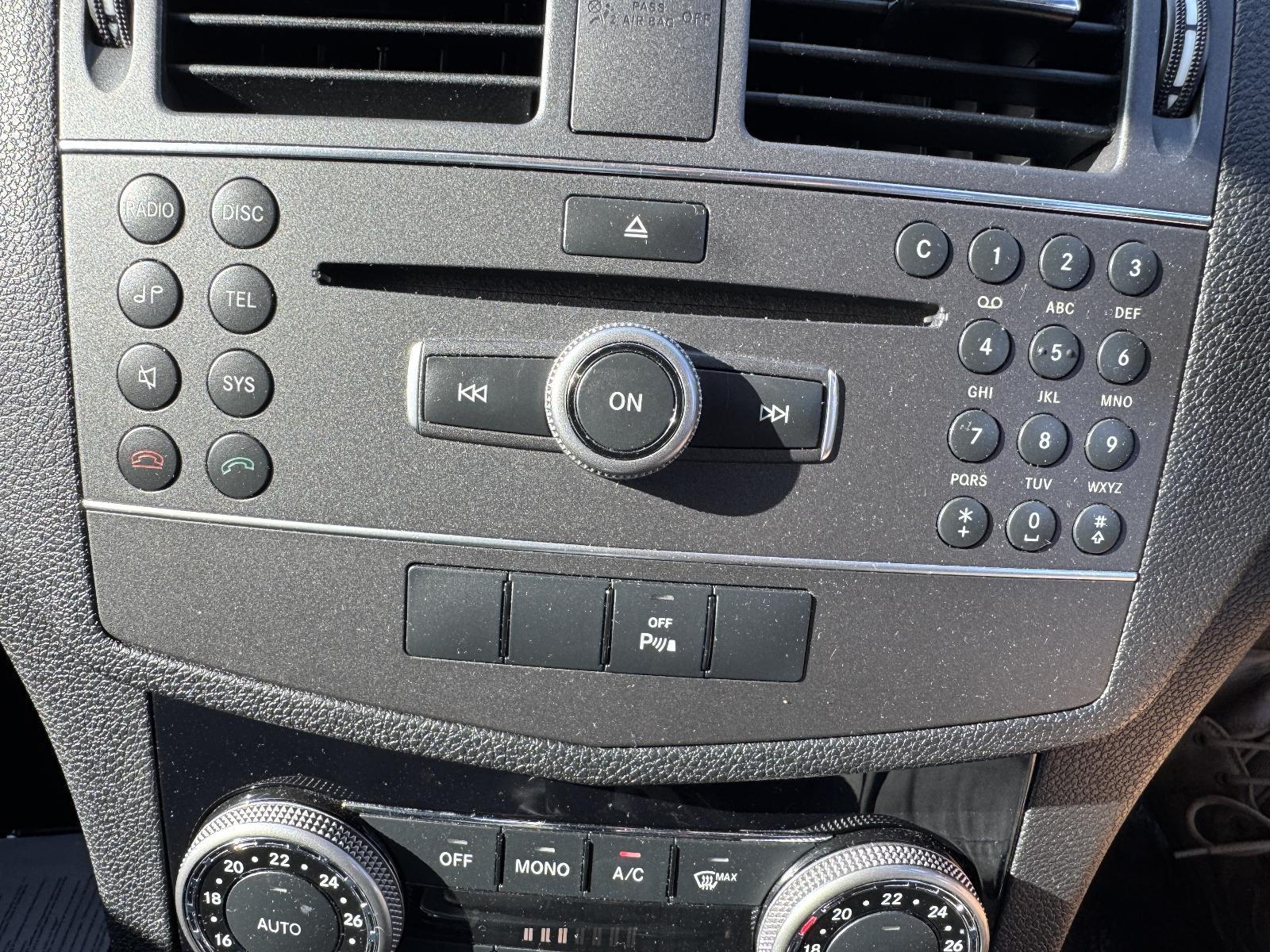 View Auto part Radio/Cd/Dvd/Sat/Tv MERCEDES C CLASS 2010