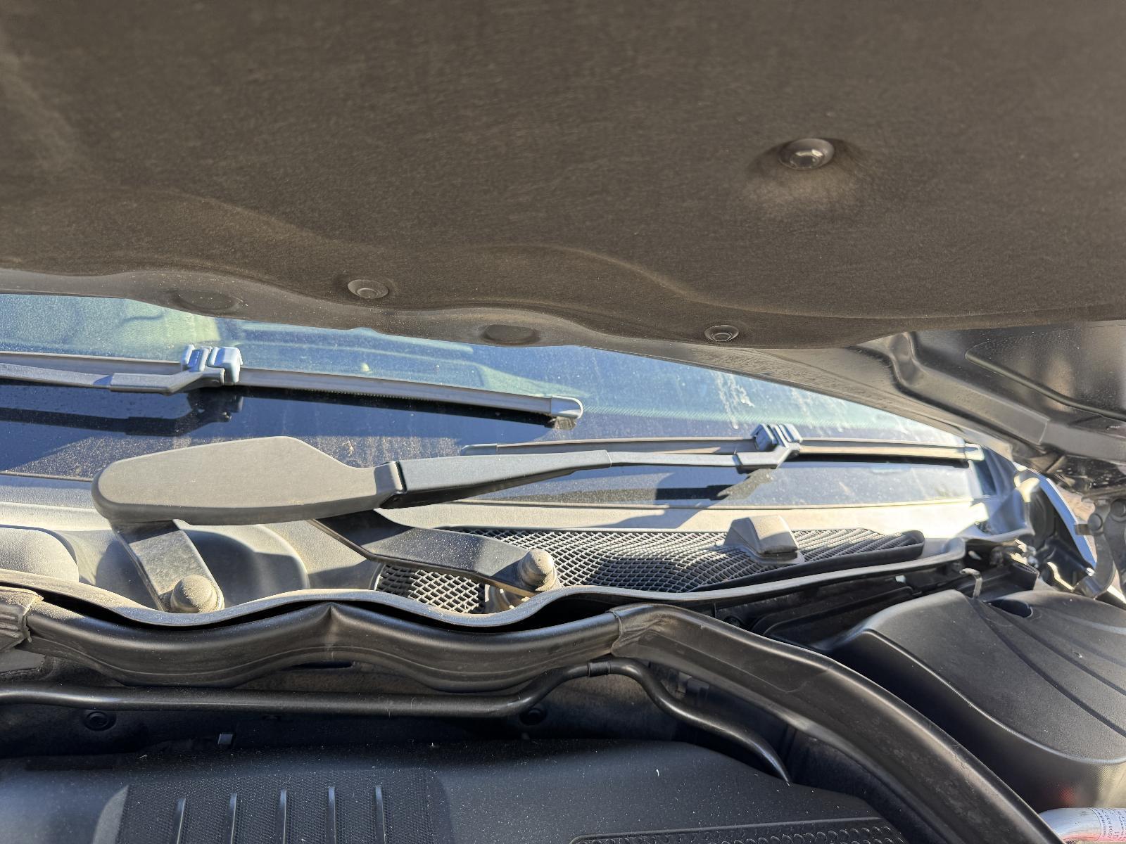 View Auto part Wiper Arm MERCEDES C CLASS 2010
