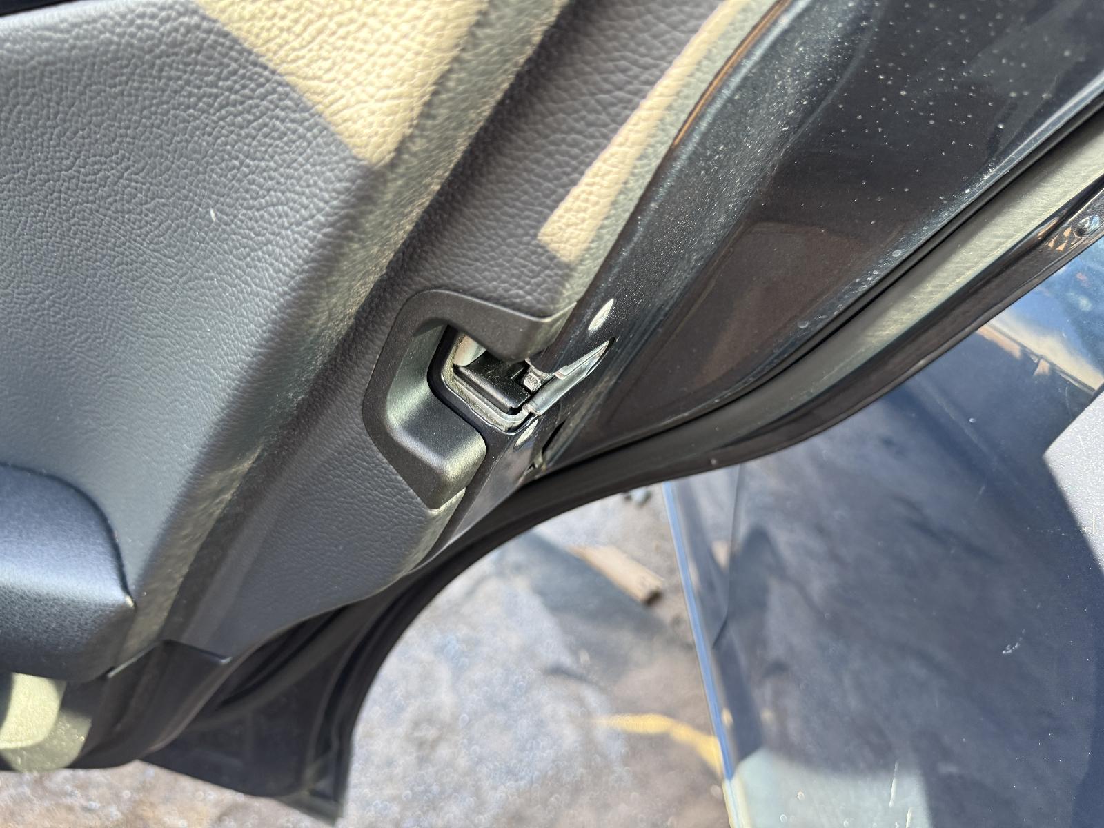 View Auto part Door/Boot/Gate Lock MERCEDES C CLASS 2010