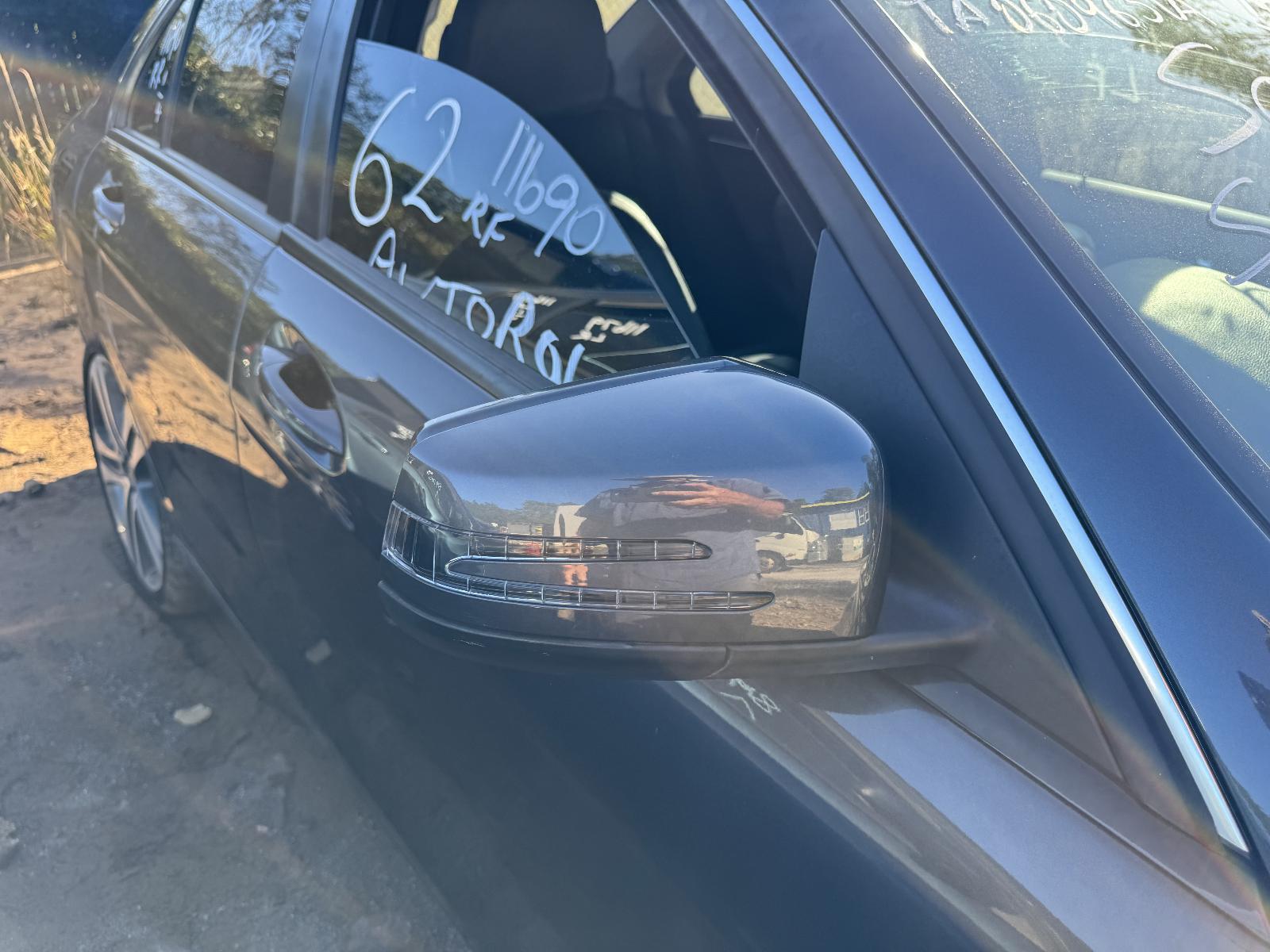 View Auto part Right Door Mirror MERCEDES C CLASS 2010