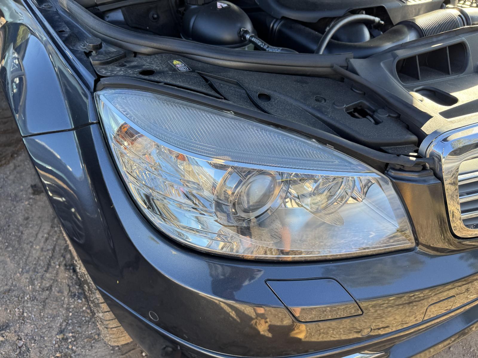 View Auto part Right Headlamp MERCEDES C CLASS 2010