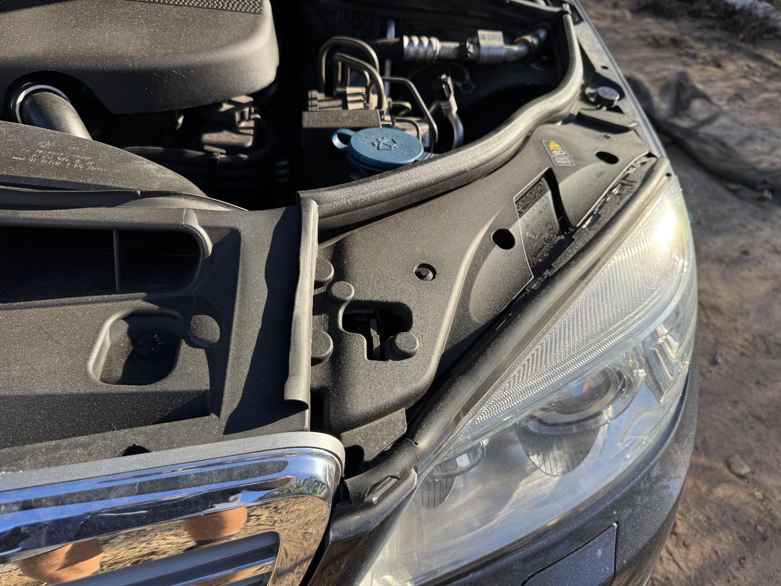 View Auto part Bonnet Lock/Support MERCEDES C CLASS 2010