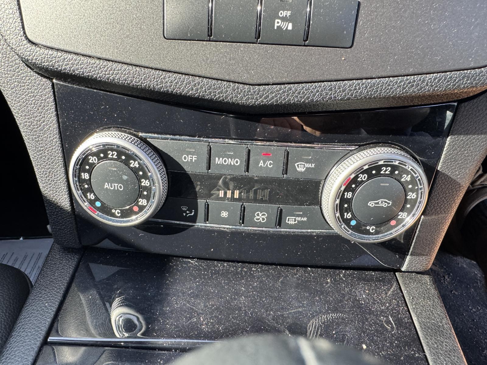 View Auto part Heater/Ac Controls MERCEDES C CLASS 2010