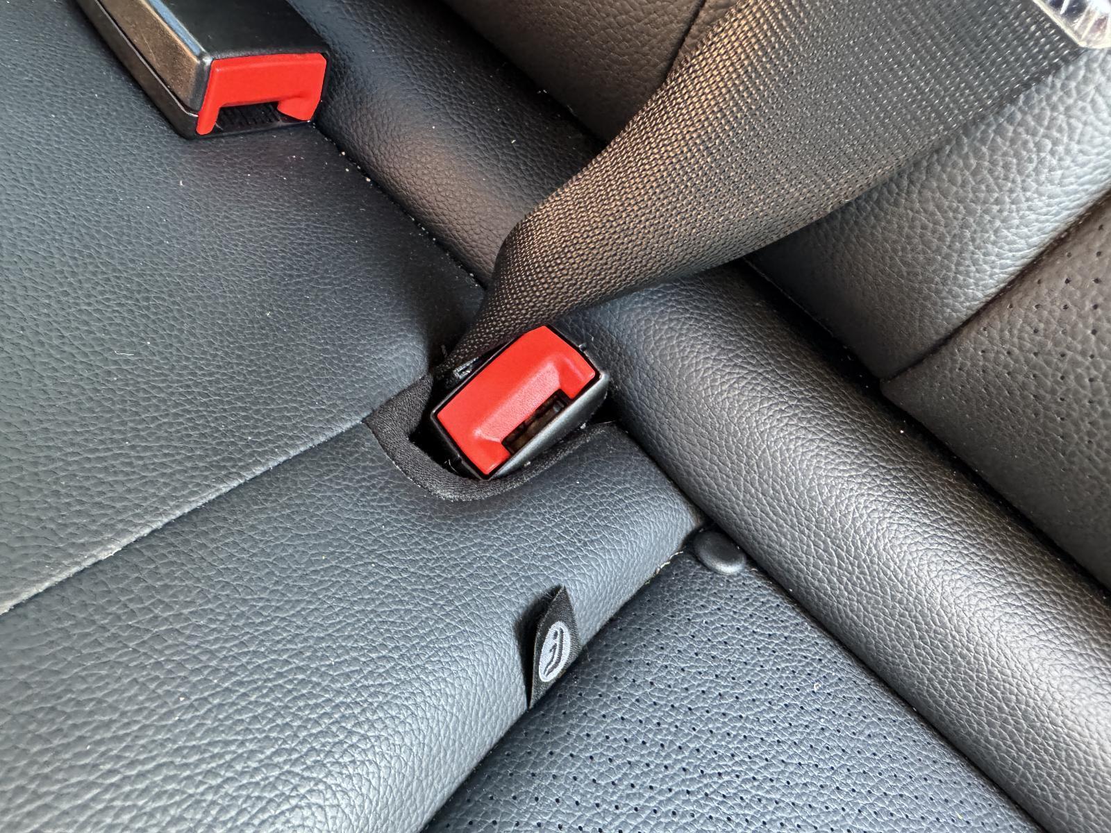 View Auto part Seatbelt/Stalk MERCEDES C CLASS 2010