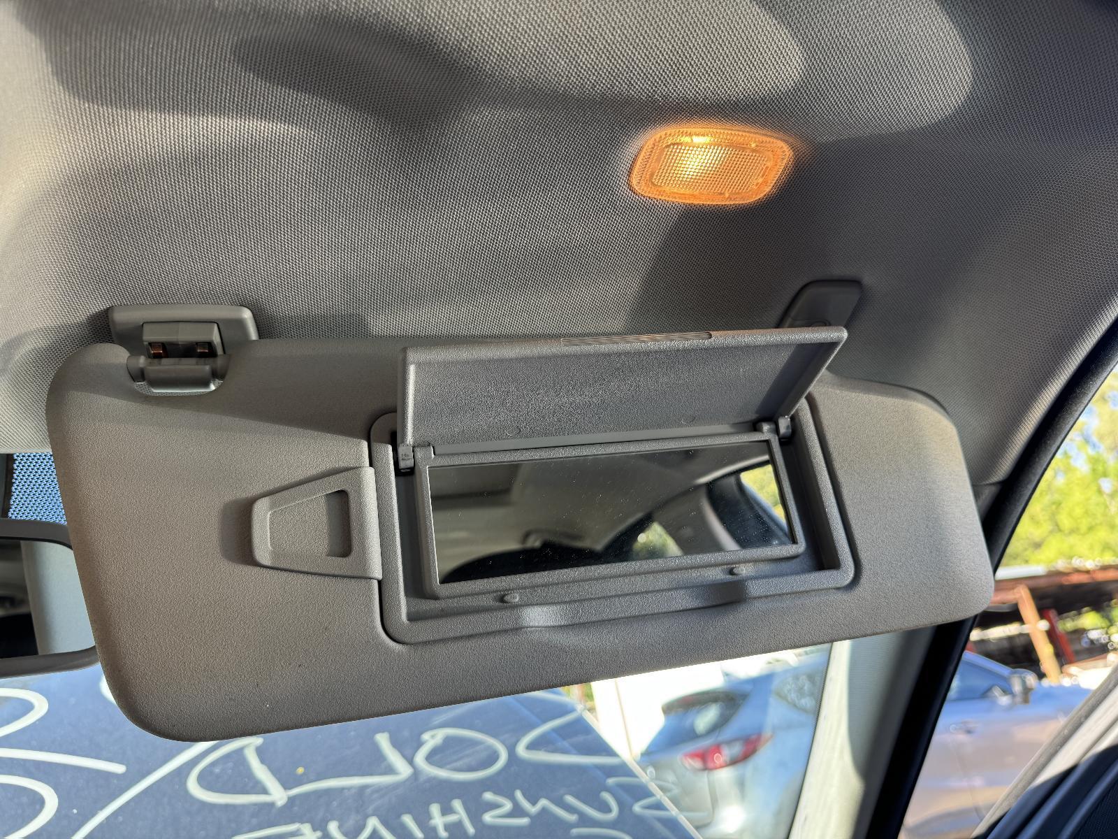 View Auto part Sunvisor MERCEDES C CLASS 2010