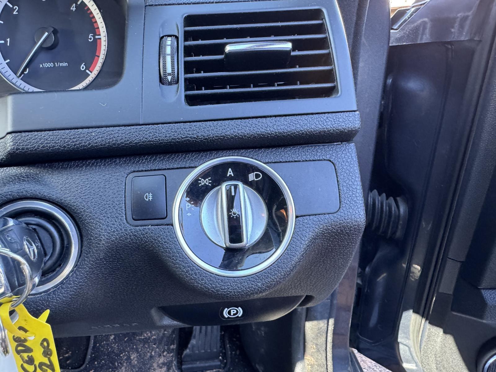 View Auto part Combination Switch MERCEDES C CLASS 2010