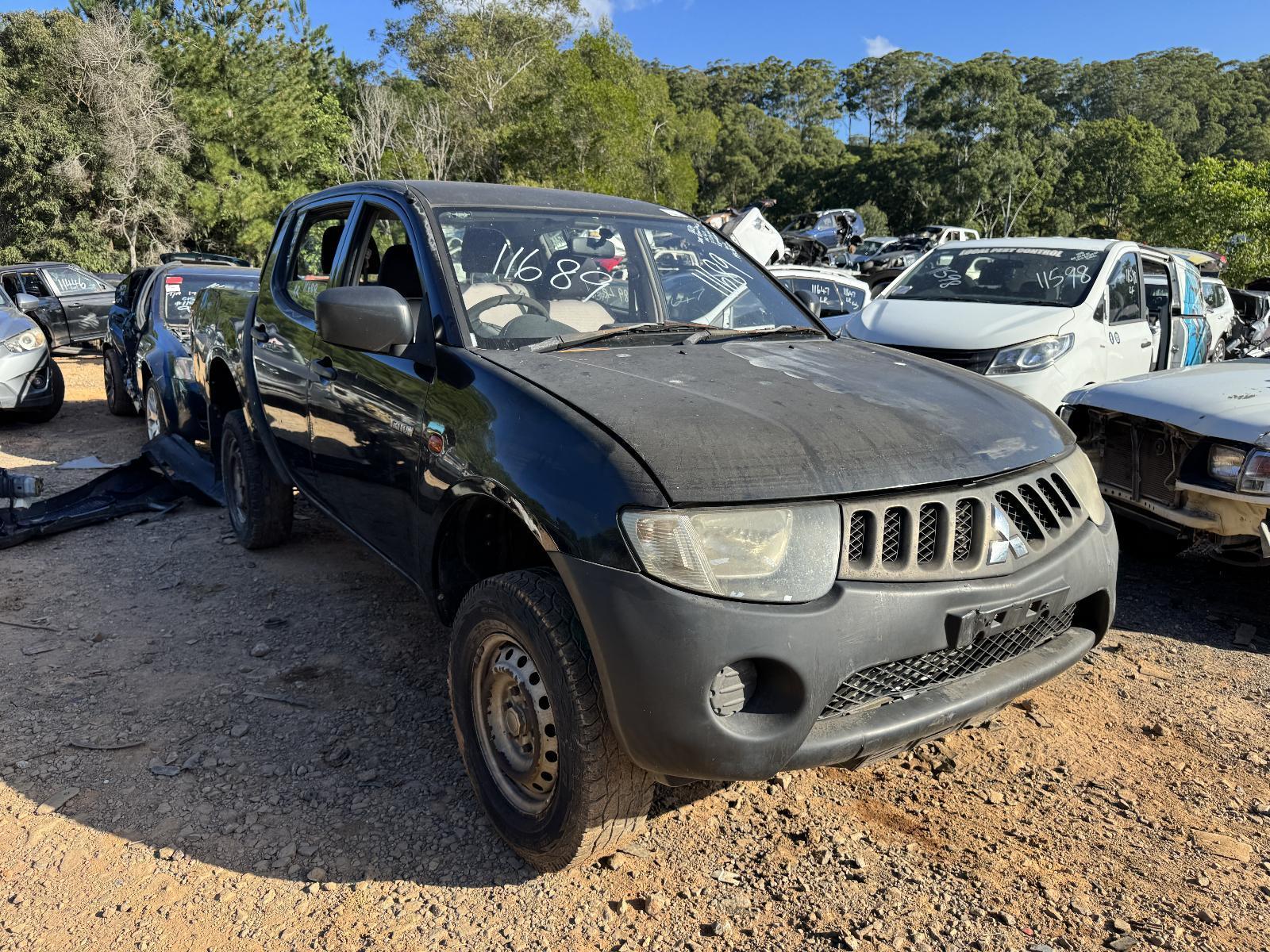 View Auto part Catalytic Converter MITSUBISHI TRITON 2008