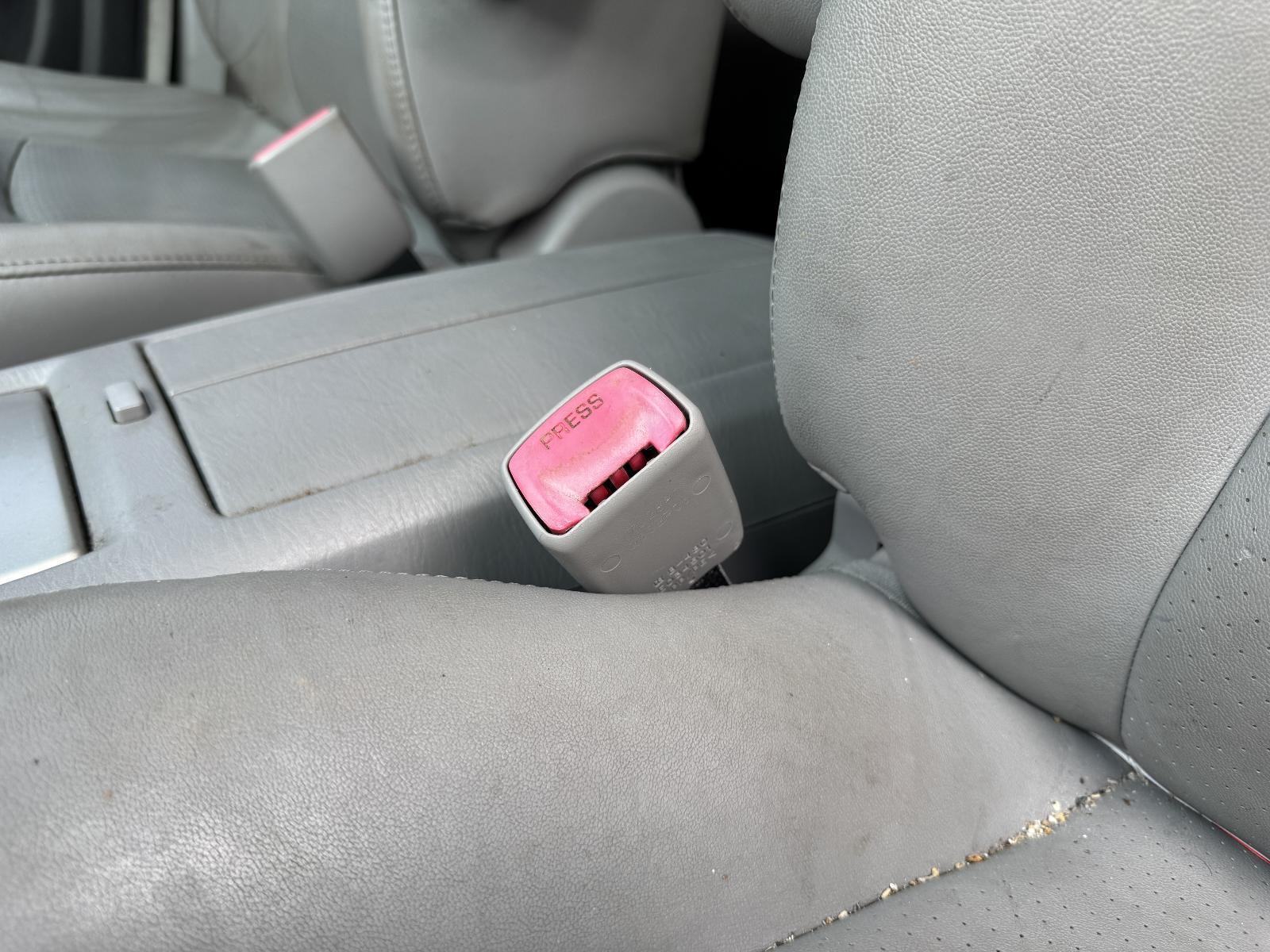 View Auto part Seatbelt/Stalk TOYOTA KLUGER 2006
