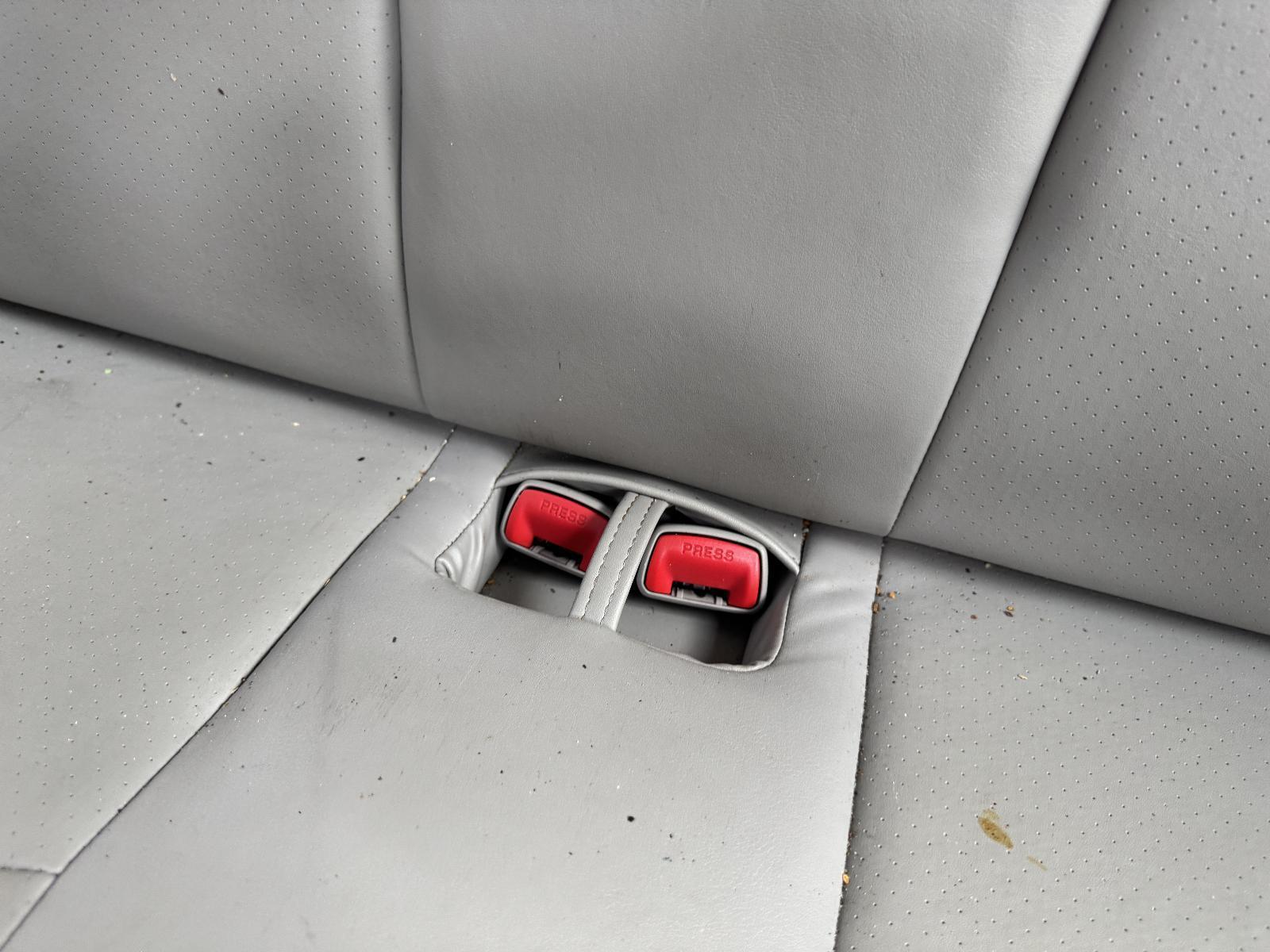 View Auto part Seatbelt/Stalk TOYOTA KLUGER 2006