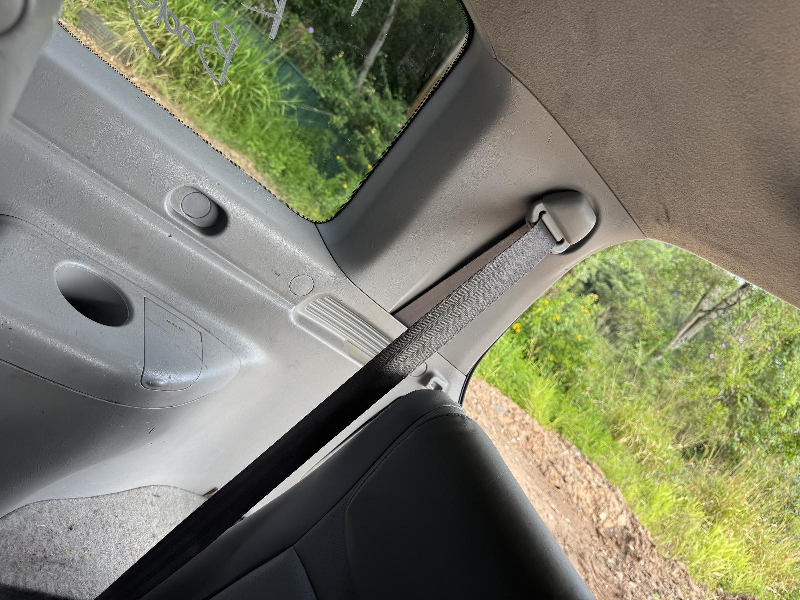 View Auto part Seatbelt/Stalk TOYOTA KLUGER 2006