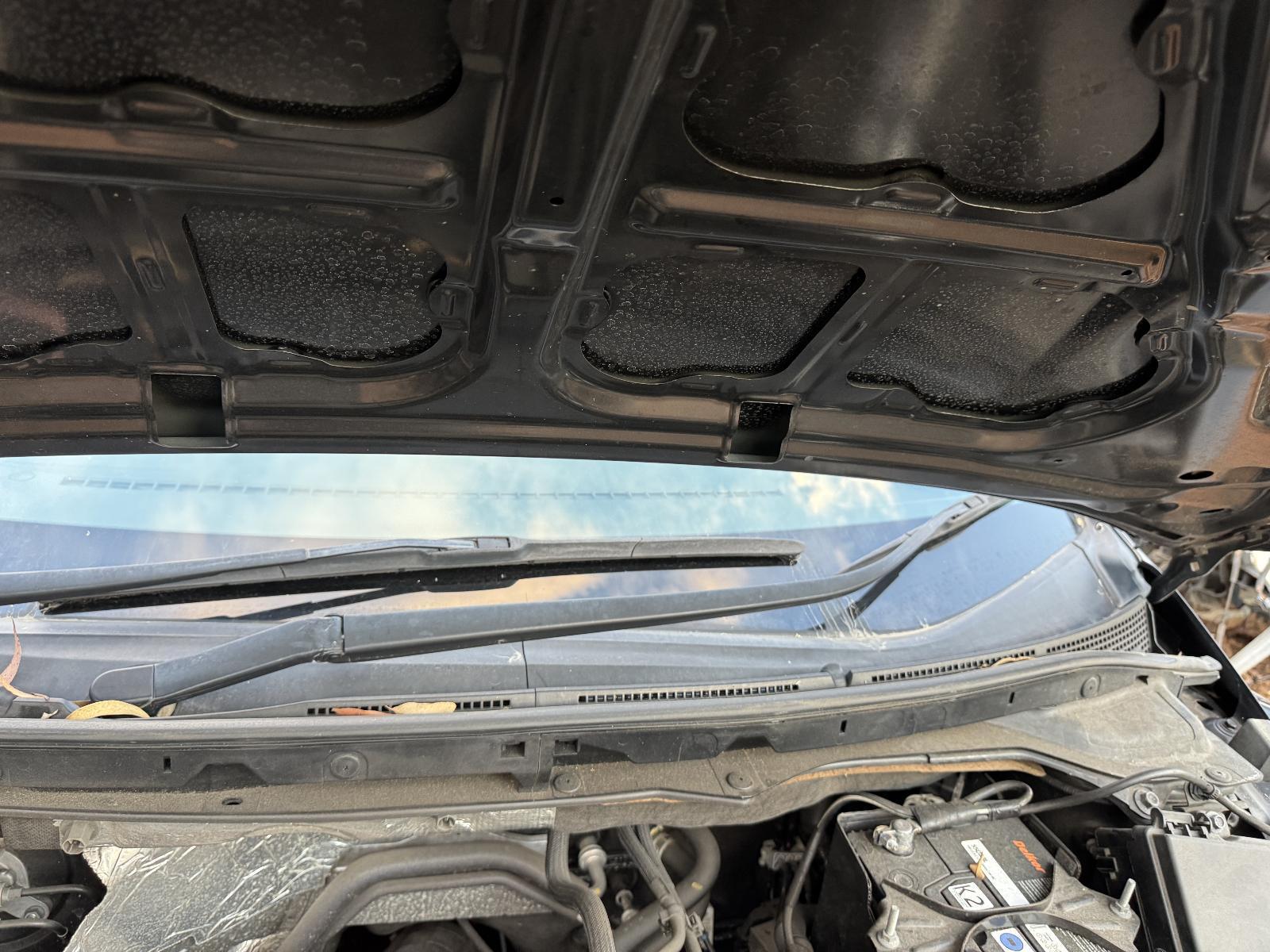 View Auto part Wiper Arm MAZDA CX7 2011