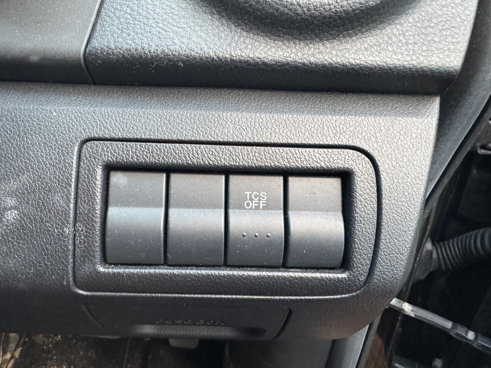 View Auto part Misc Switch/Relay MAZDA CX7 2011