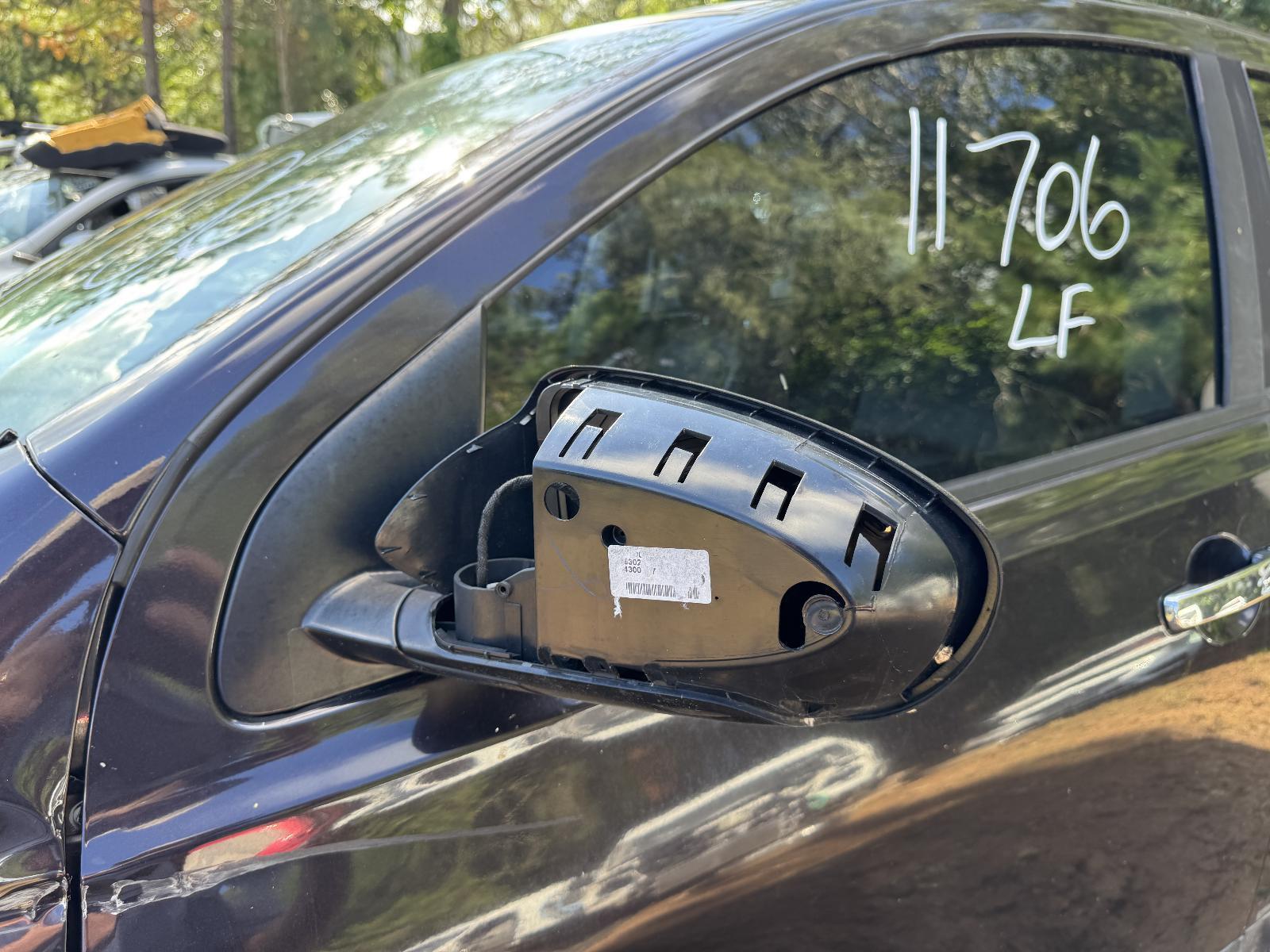 View Auto part Left Door Mirror NISSAN DUALIS 2011