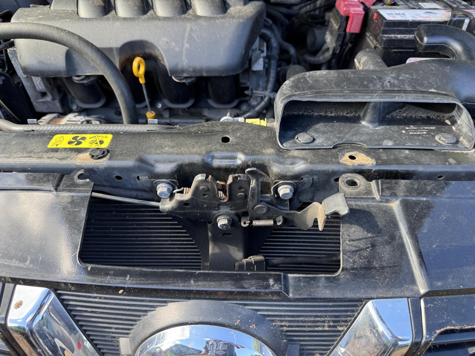 View Auto part Bonnet Lock/Support NISSAN DUALIS 2011