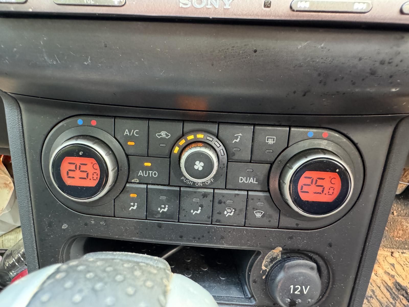 View Auto part Heater/Ac Controls NISSAN DUALIS 2011