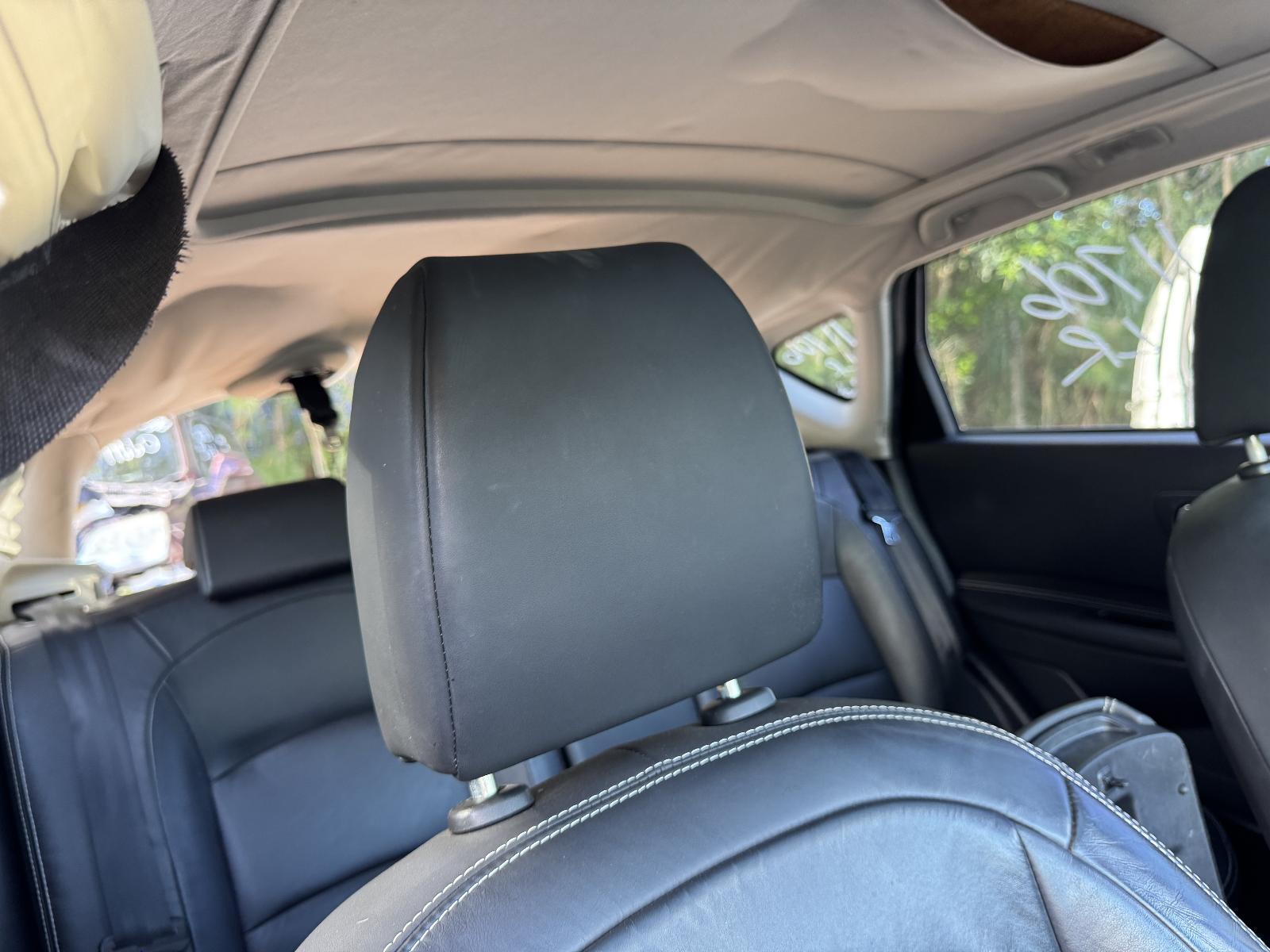 View Auto part Headrest NISSAN DUALIS 2011