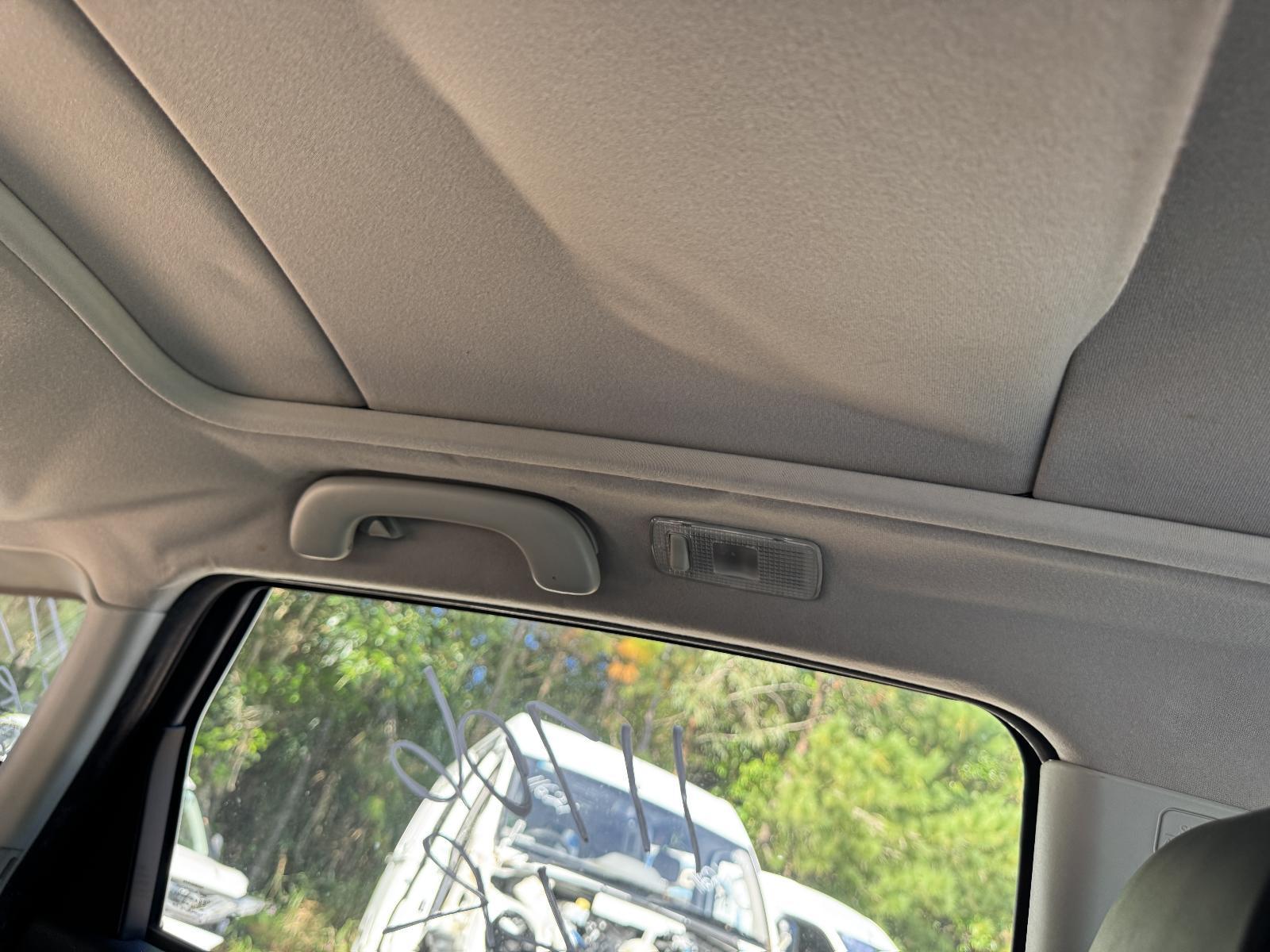 View Auto part Courtesy Light NISSAN DUALIS 2011
