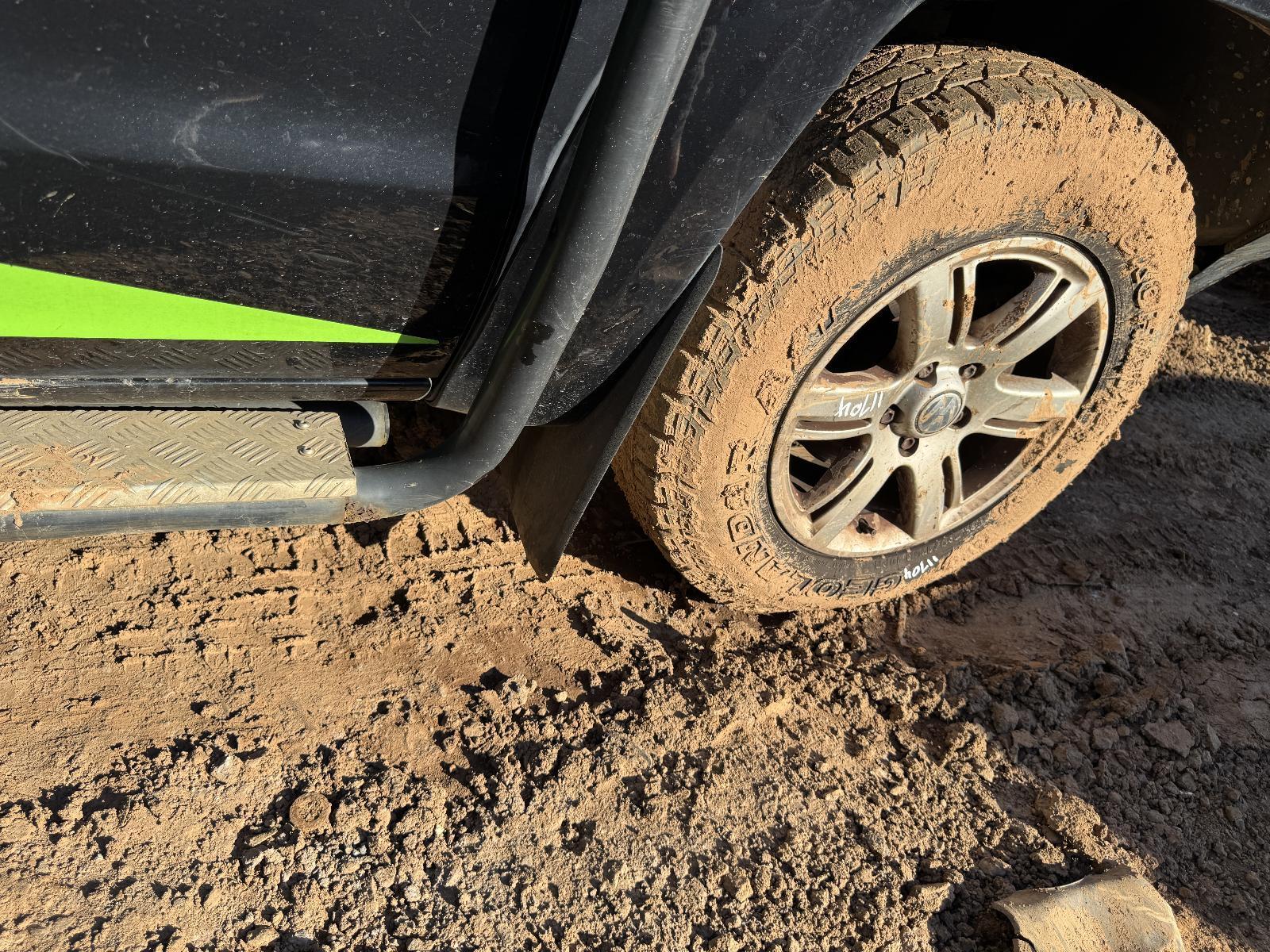 View Auto part Mud Flaps VOLKSWAGEN AMAROK 2011