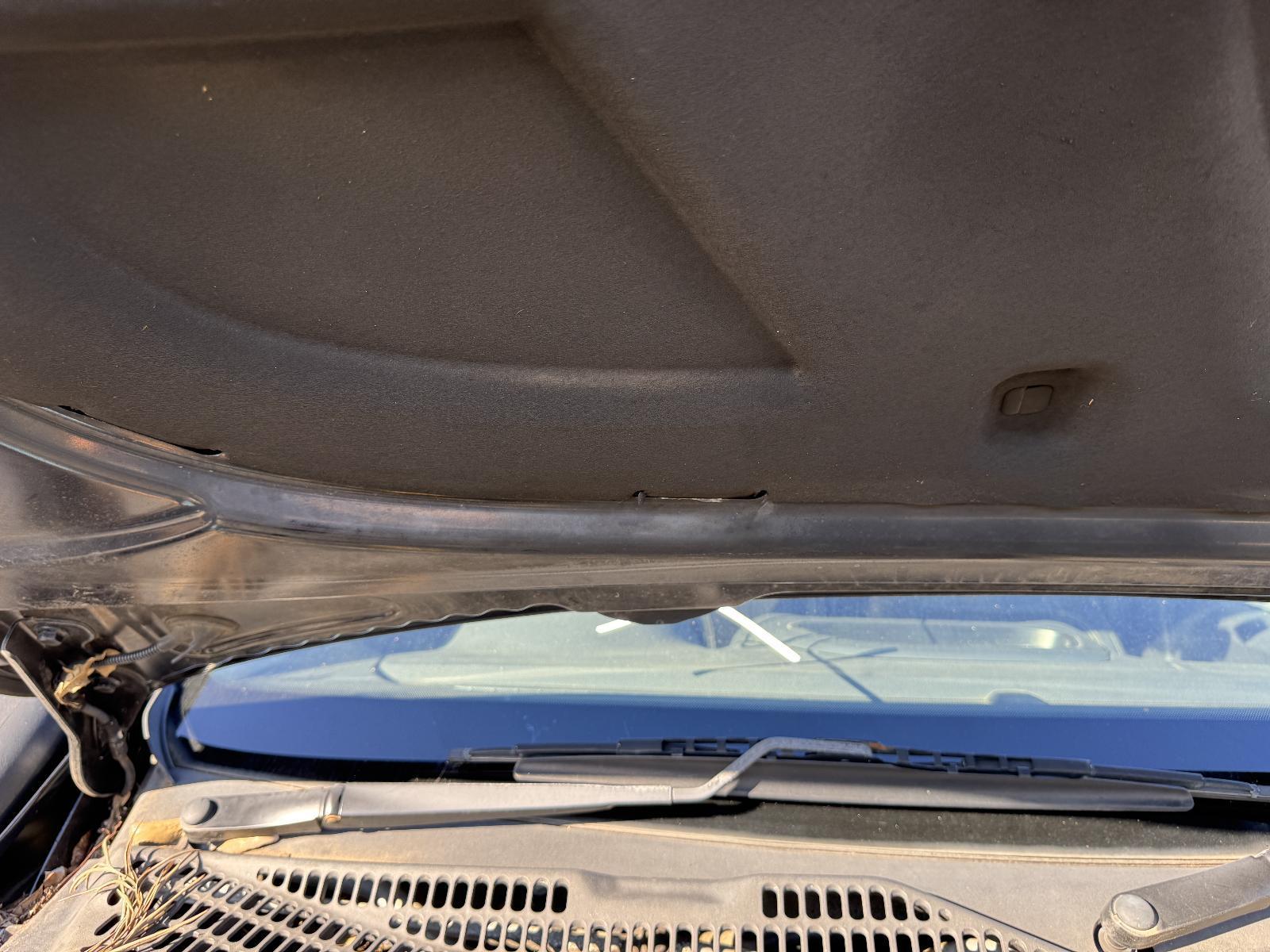 View Auto part Wiper Arm VOLKSWAGEN AMAROK 2011