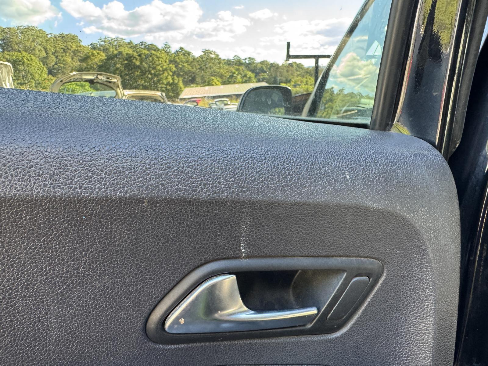 View Auto part Door Handle VOLKSWAGEN AMAROK 2011