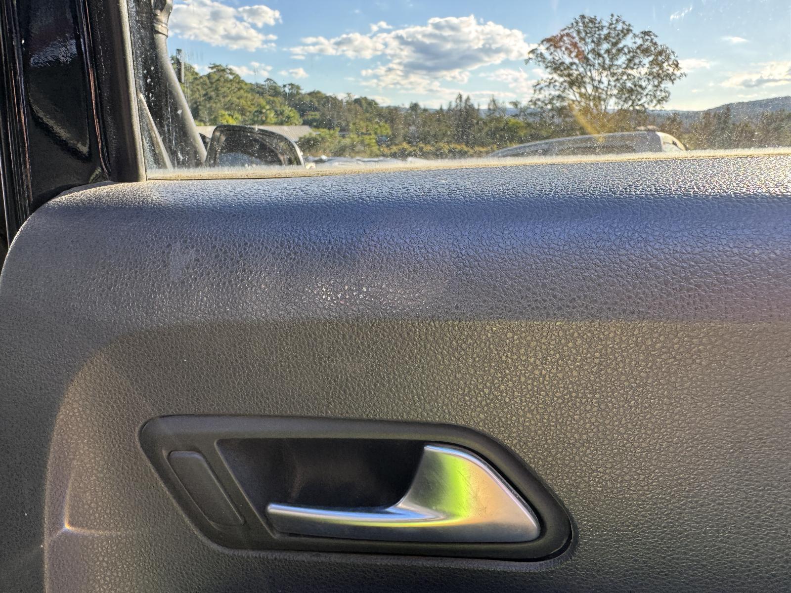 View Auto part Door Handle VOLKSWAGEN AMAROK 2011
