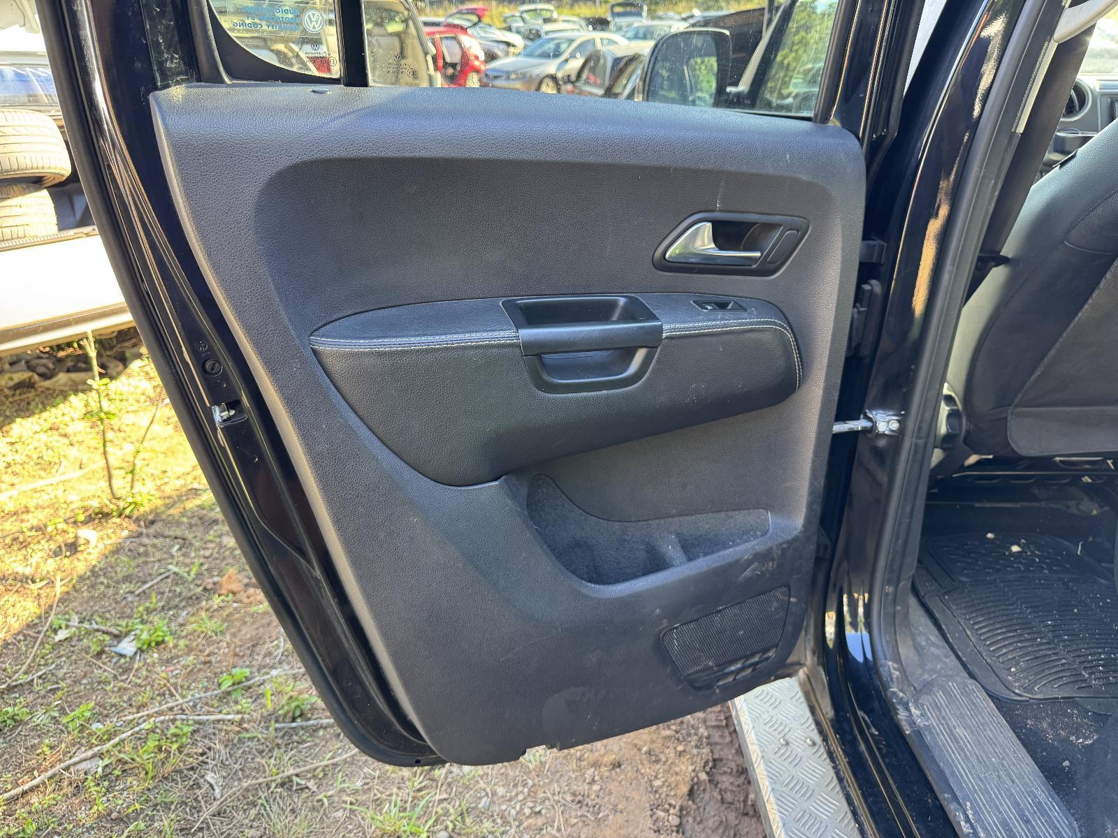 View Auto part Left Rear Wnd Reg/Motor VOLKSWAGEN AMAROK 2011