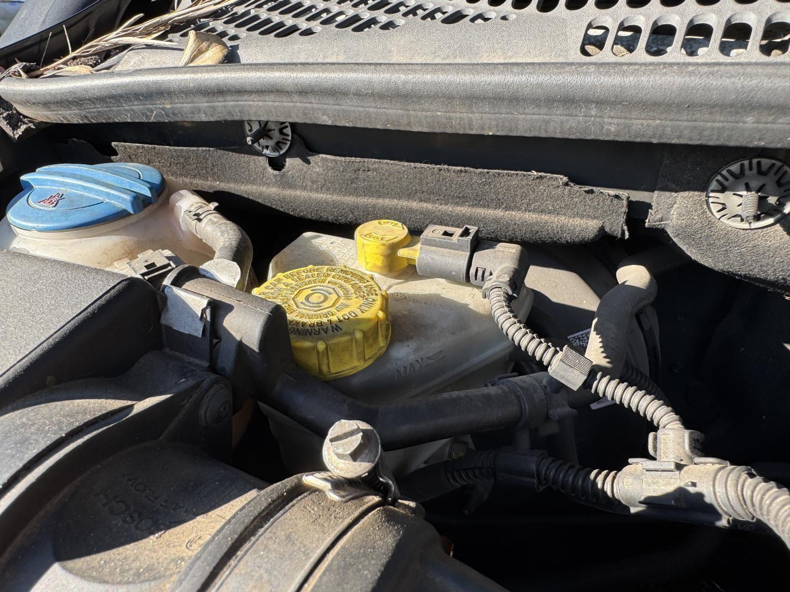 View Auto part Master Cylinder VOLKSWAGEN AMAROK 2011
