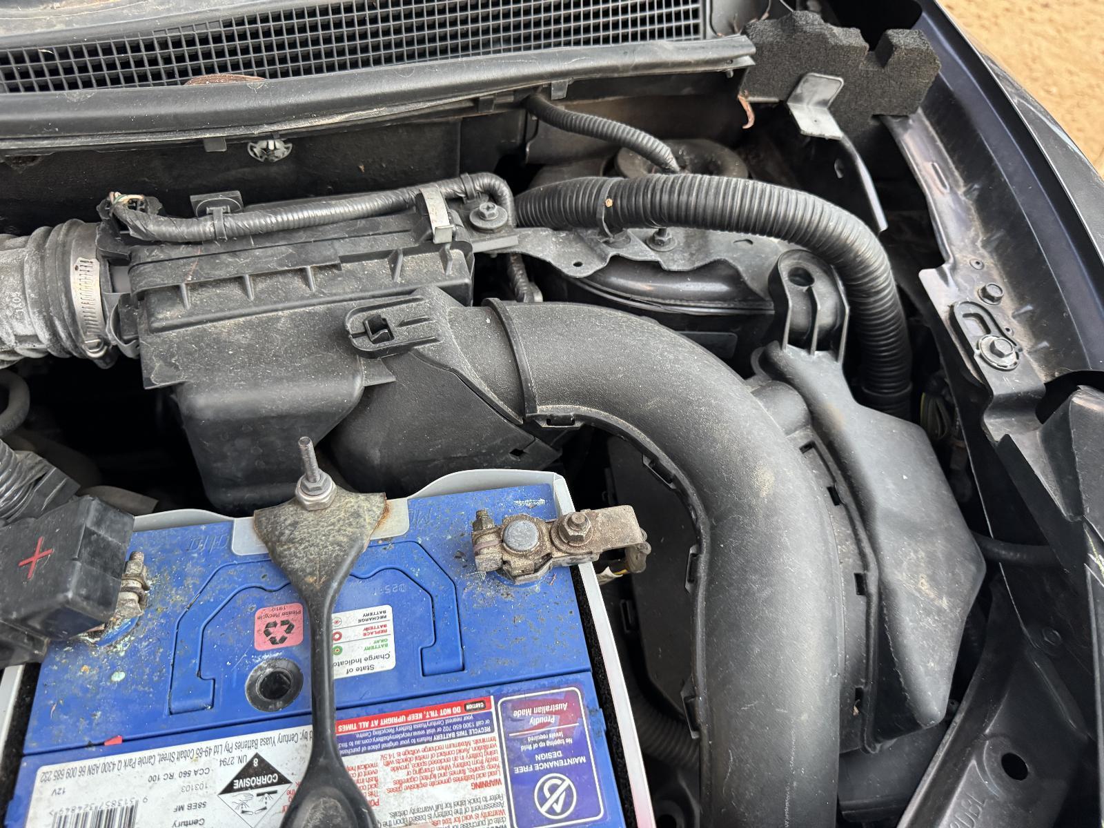 View Auto part Air Cleaner/Box NISSAN PULSAR 2013
