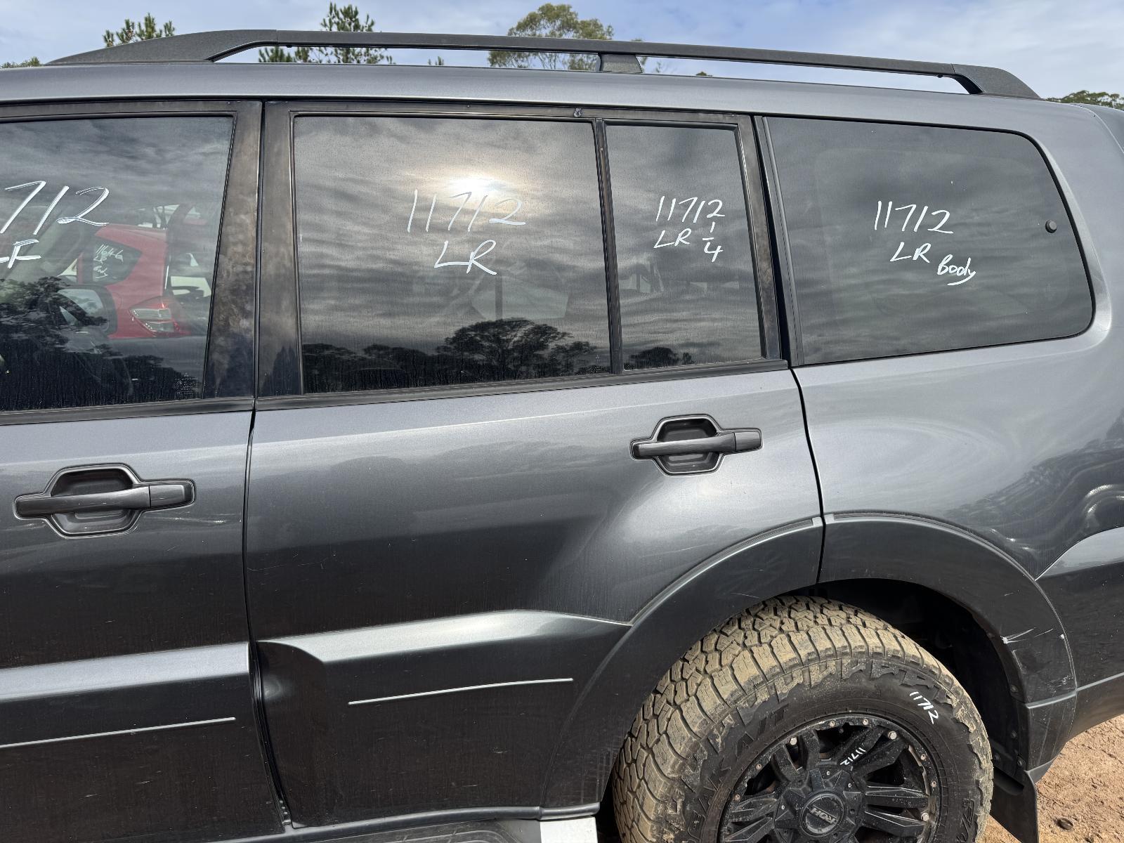 View Auto part Left Rear Door/Sliding MITSUBISHI PAJERO 2014