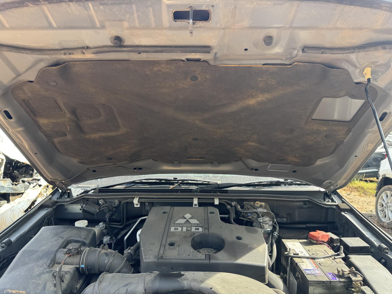 View Auto part Plenum Chamber MITSUBISHI PAJERO 2014