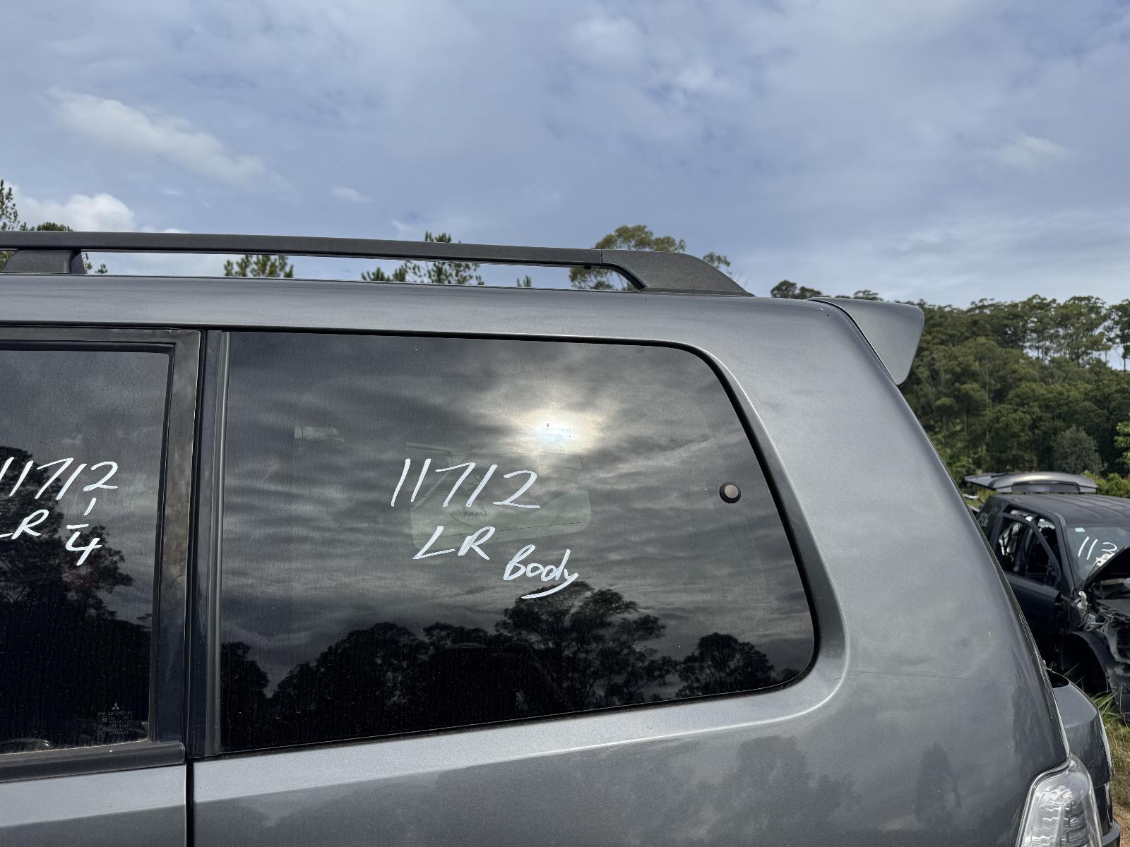 View Auto part Left Rear Side Glass MITSUBISHI PAJERO 2014