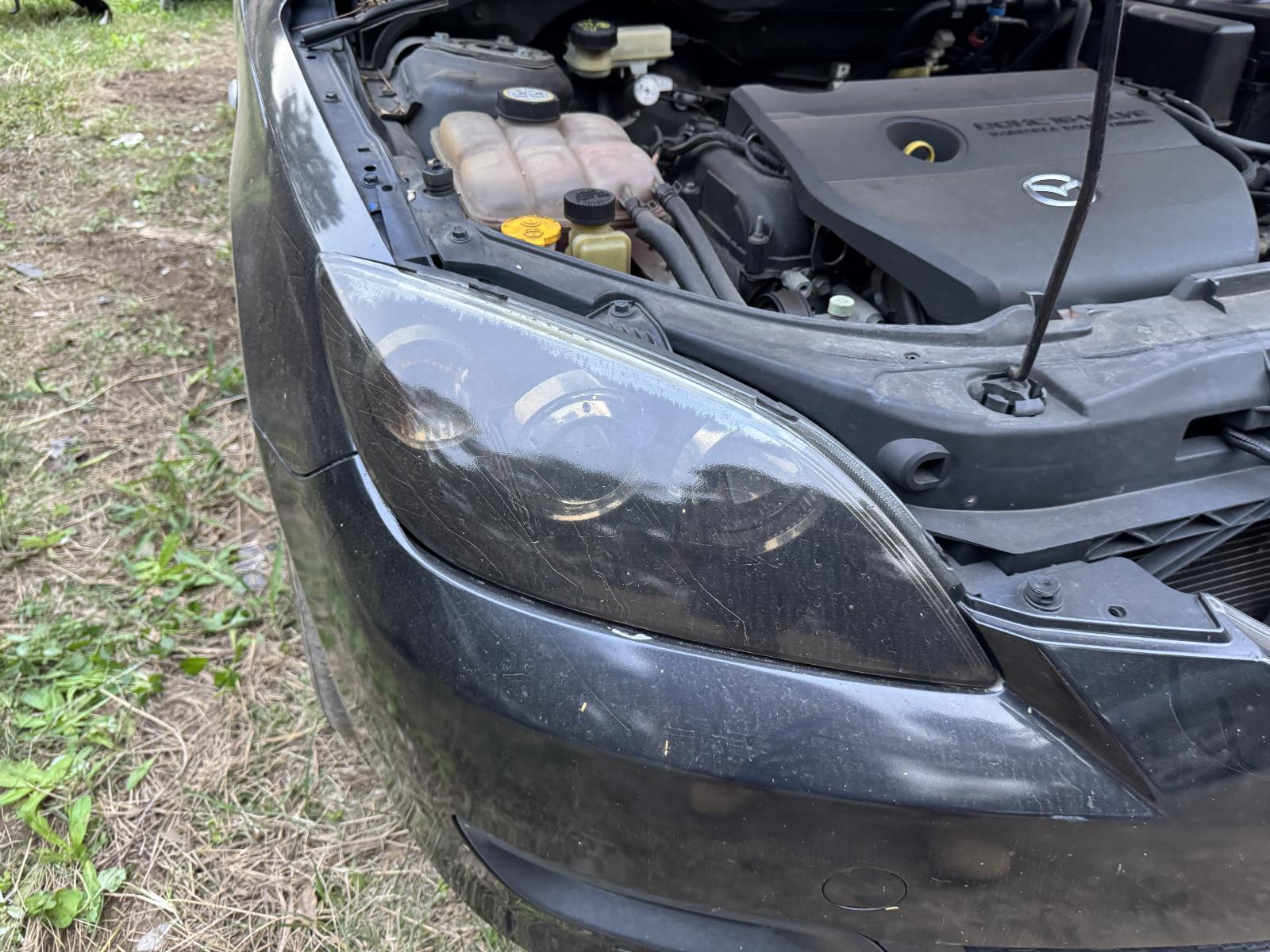 View Auto part Right Headlamp MAZDA 3 2006