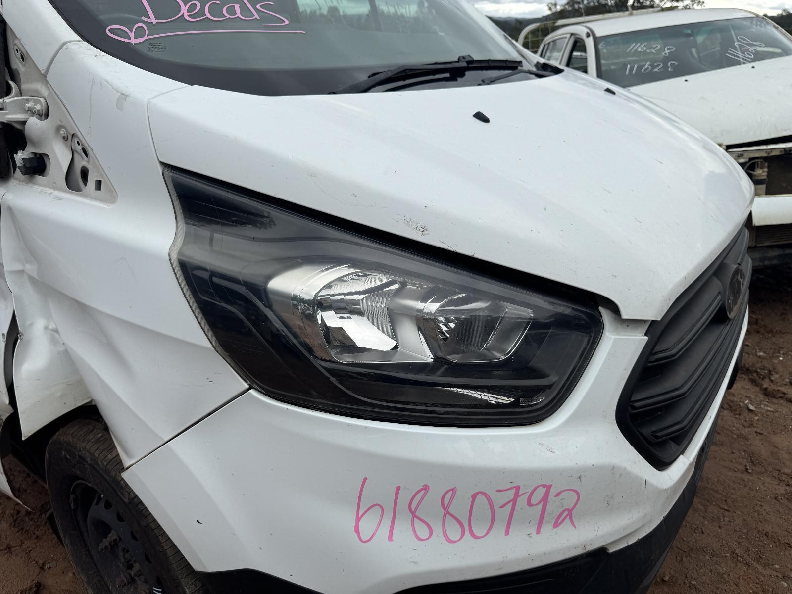 View Auto part Right Headlamp FORD TRANSIT CUSTOM 2018