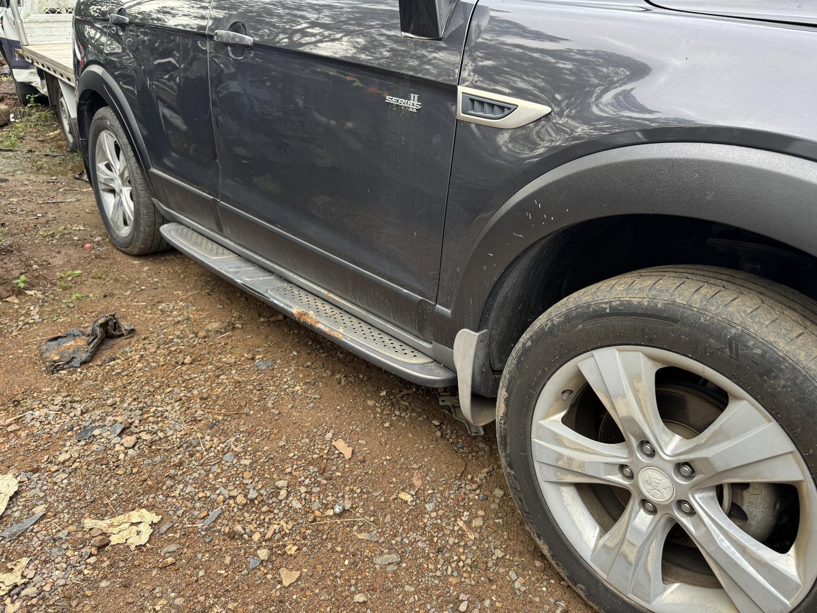 View Auto part Side Step/Skirt HOLDEN CAPTIVA 2012