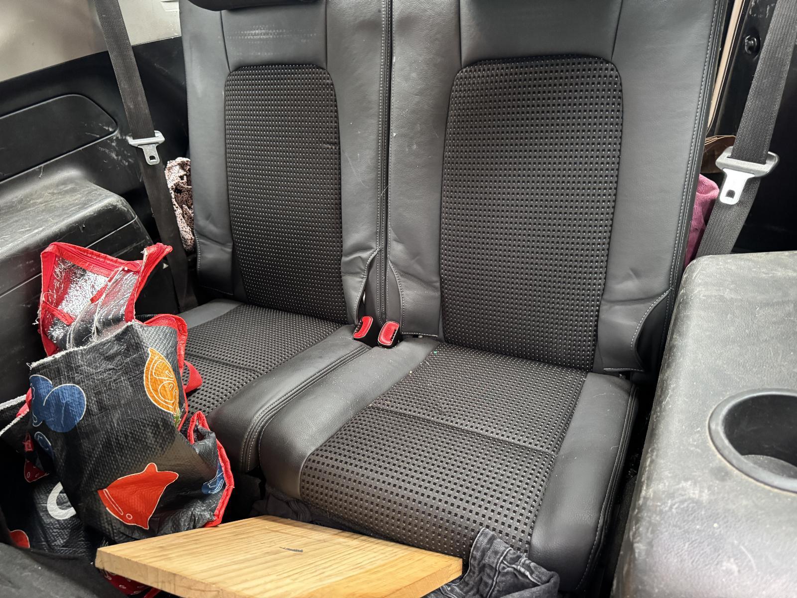 View Auto part 3rd Seat HOLDEN CAPTIVA 2012