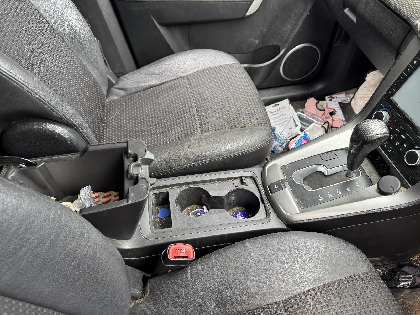 View Auto part Console HOLDEN CAPTIVA 2012