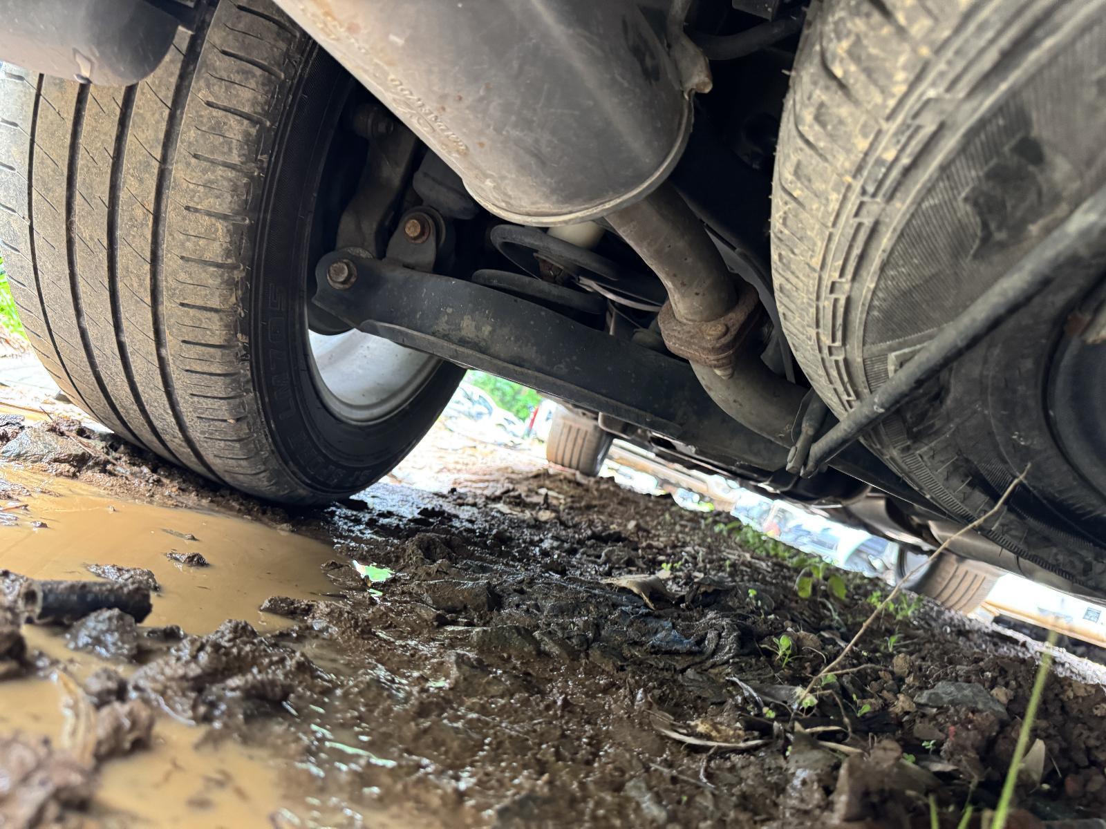 View Auto part Left Rear Trailing Arm HOLDEN CAPTIVA 2012