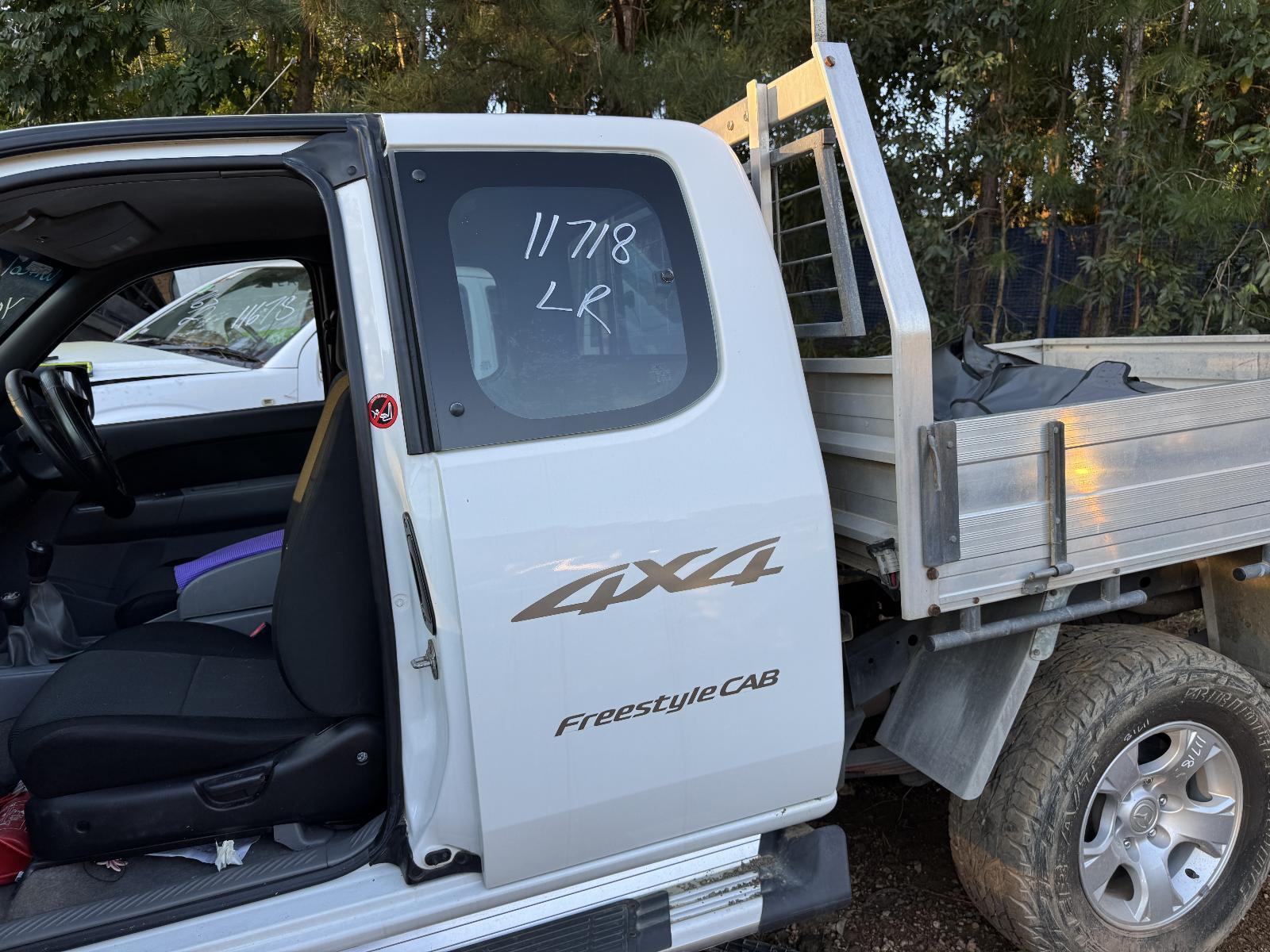 View Auto part Left Rear Door/Sliding MAZDA BT50 2011