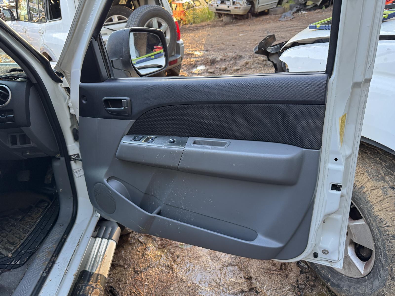 View Auto part Right Front Window Reg/Motor MAZDA BT50 2011